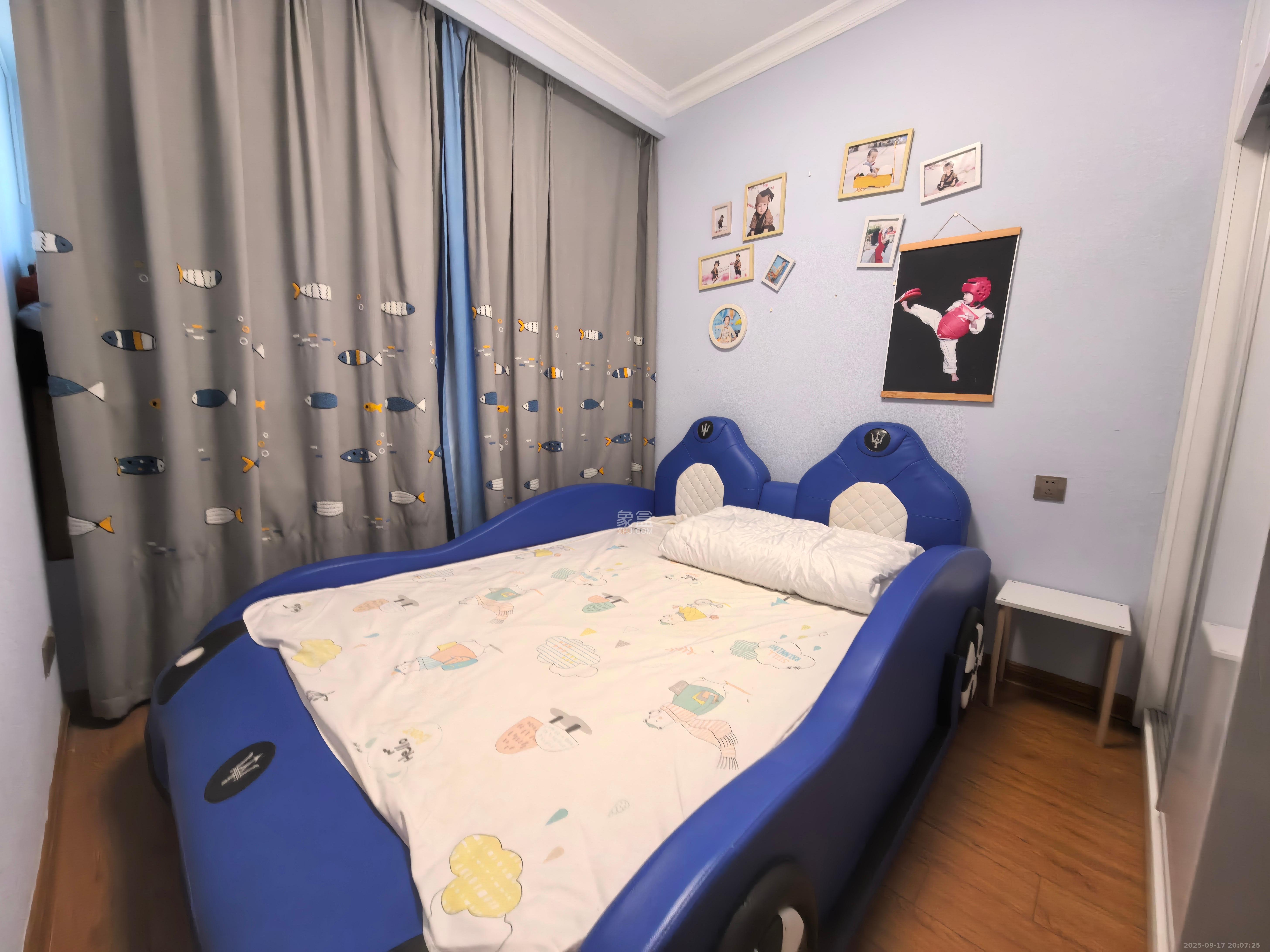 碧桂园星城首府 4室2厅2卫 3500.0元/月 碧桂园星城首府 4室2厅2卫 3500.0元/月室内图