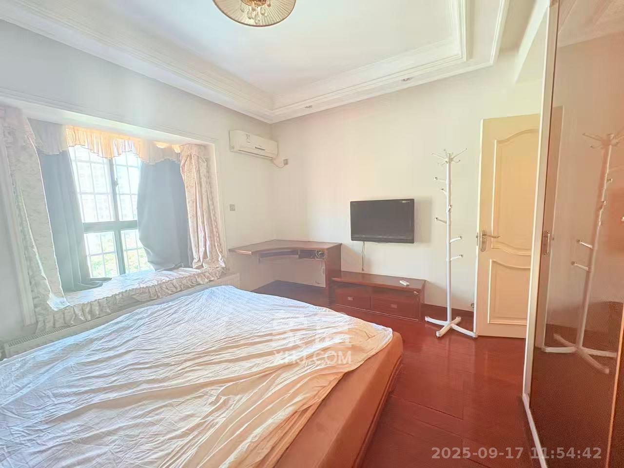 省木材公司宿舍(原欧园木材厂宿舍) 3室2厅2卫 3500.0元/月 省木材公司宿舍(原欧园木材厂宿舍) 3室2厅2卫 3500.0元/月室内图