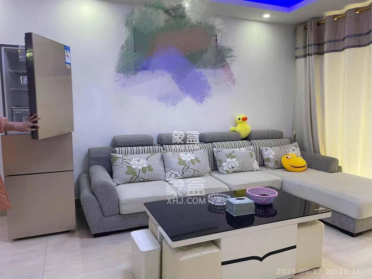 恒广国际景园一二区 2室2厅1卫 2000.0元/月 恒广国际景园一二区 2室2厅1卫 2000.0元/月室内图