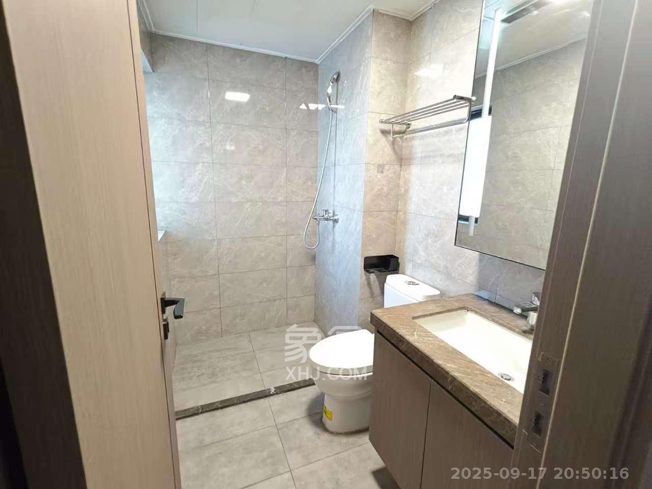 金茂建发泊悦  4室2厅2卫    4000.0元/月 金茂建发泊悦  4室2厅2卫    4000.0元/月室内图