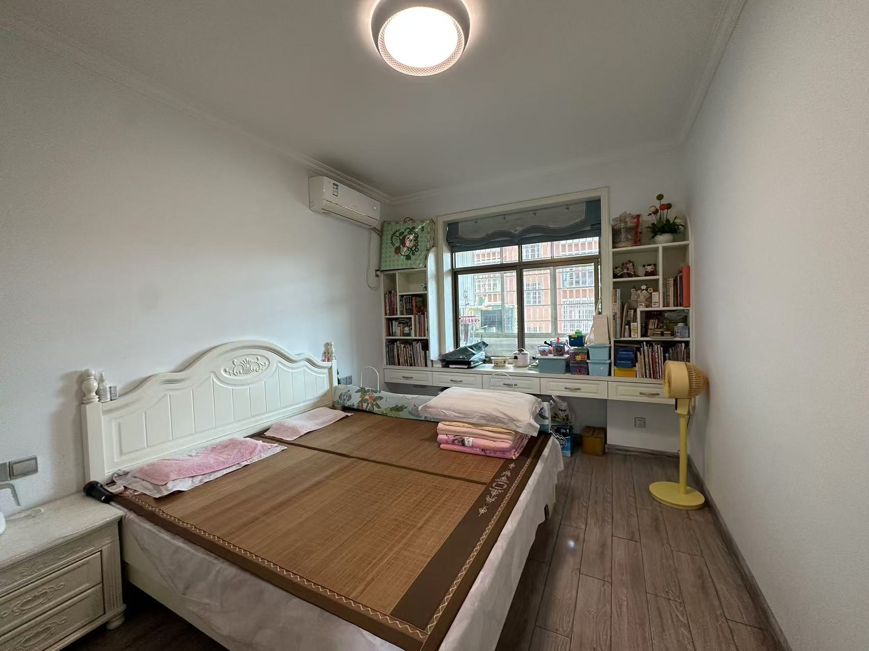 娄底市民政局 3室2厅2卫 65.8万 娄底市民政局 3室2厅2卫 65.8万客厅