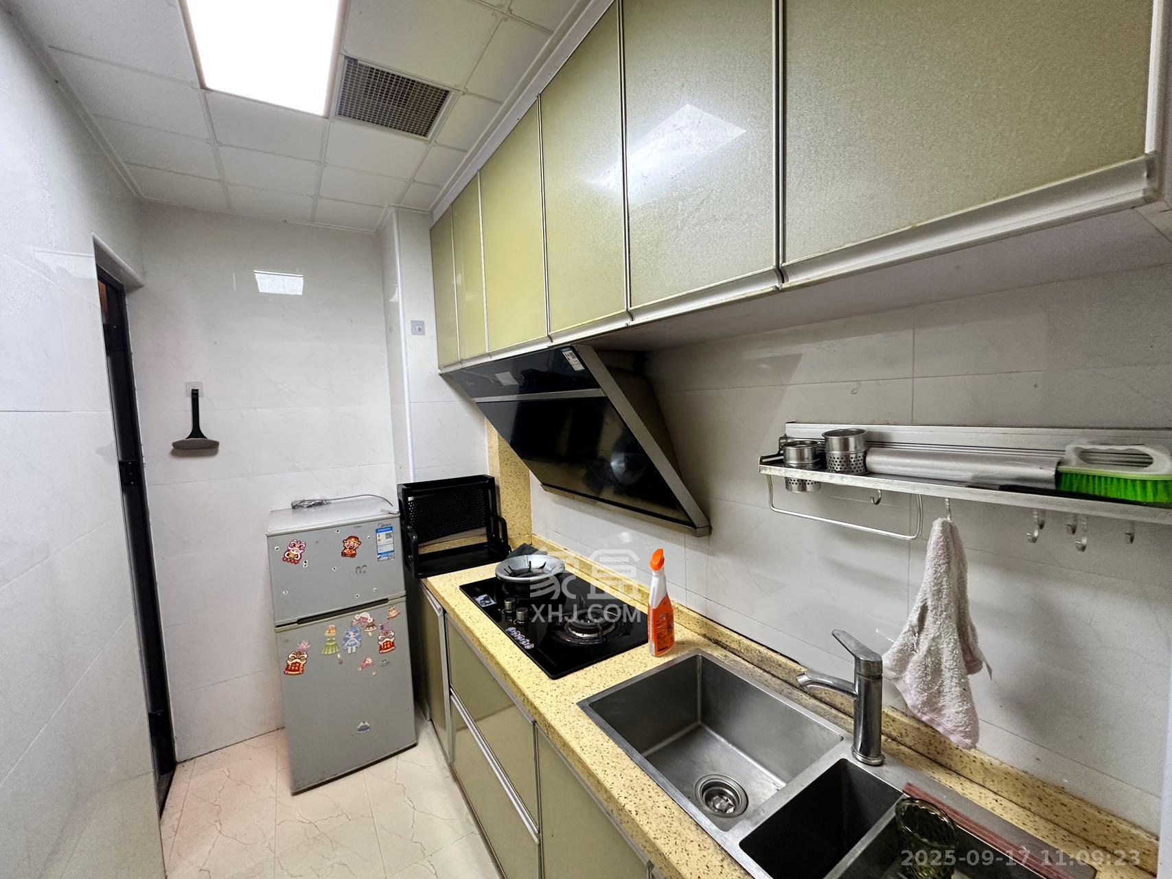 正旺国际铭城(正旺U公馆)  2室2厅1卫    2300.0元/月室内图