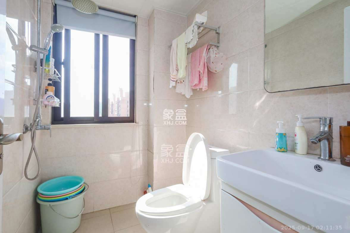 钰龙天下二期(钰龙佳园)  3室2厅2卫    182.0万 钰龙天下二期(钰龙佳园)  3室2厅2卫    182.0万卫生间