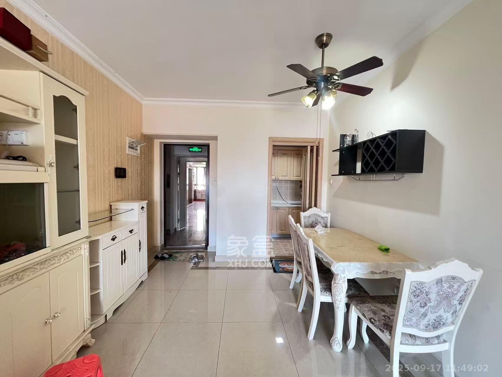 佳兆业时代广场  3室2厅1卫    2580.0元/月 佳兆业时代广场  3室2厅1卫    2580.0元/月室内图