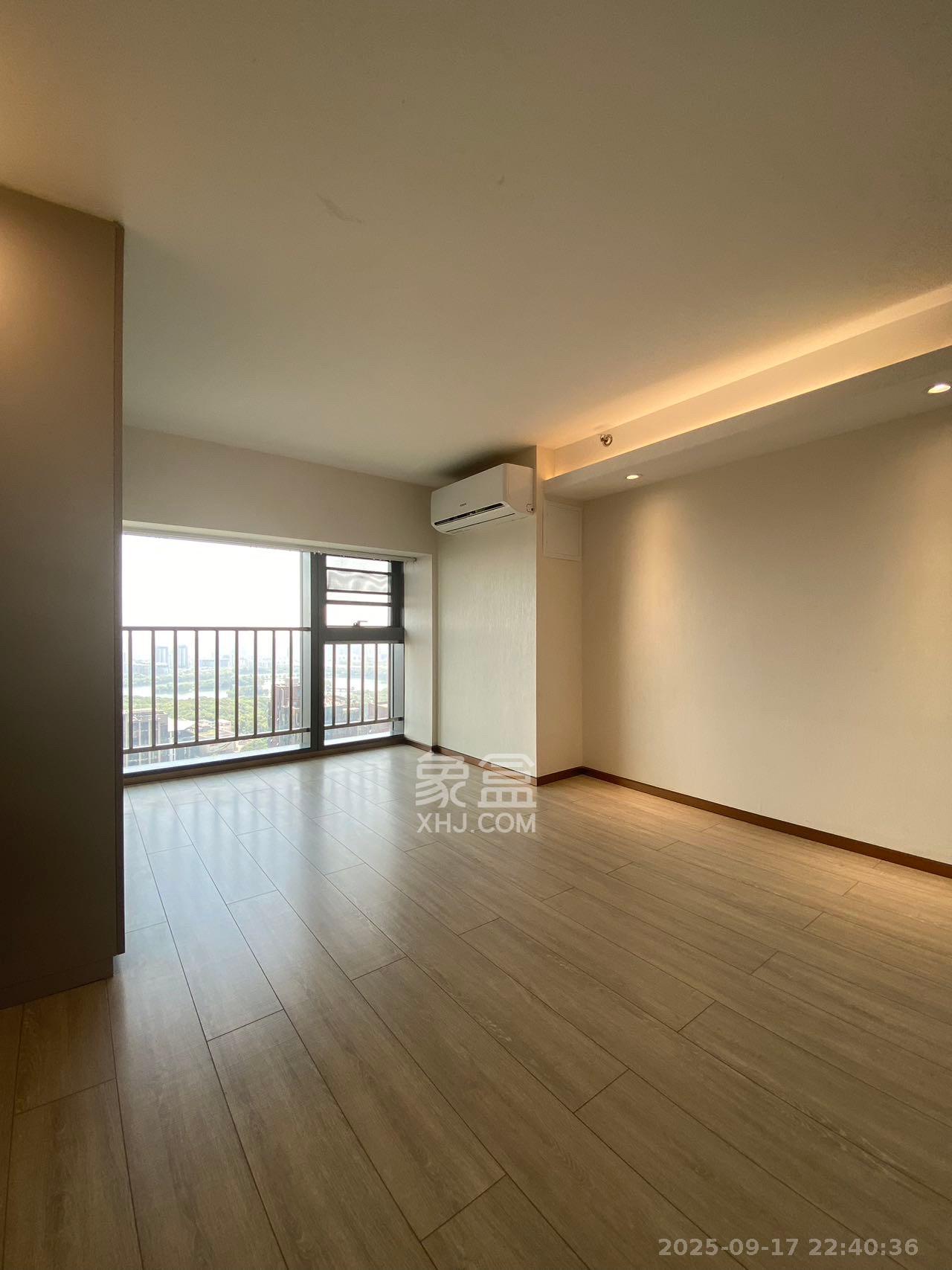 华远华时代 4室2厅2卫 4500.0元/月 华远华时代 4室2厅2卫 4500.0元/月室内图