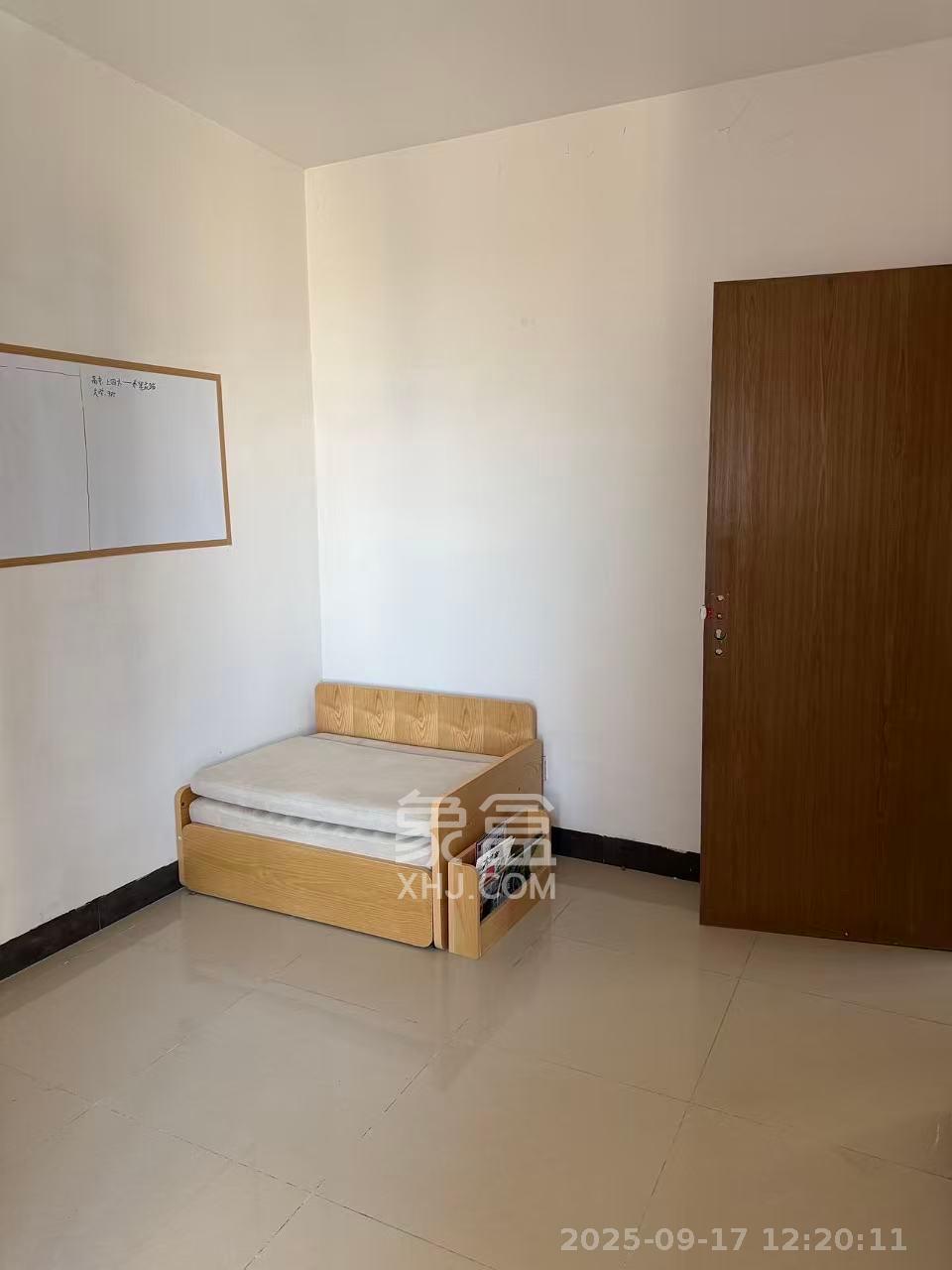 高鑫麓城  2室2厅1卫    2500.0元/月室内图