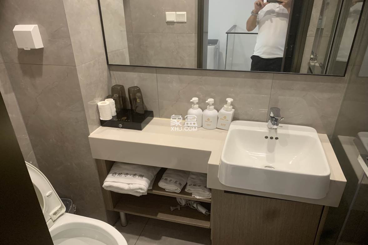 龙湖光年 1室0厅0卫 2500.0元/月 龙湖光年 1室0厅0卫 2500.0元/月室内图