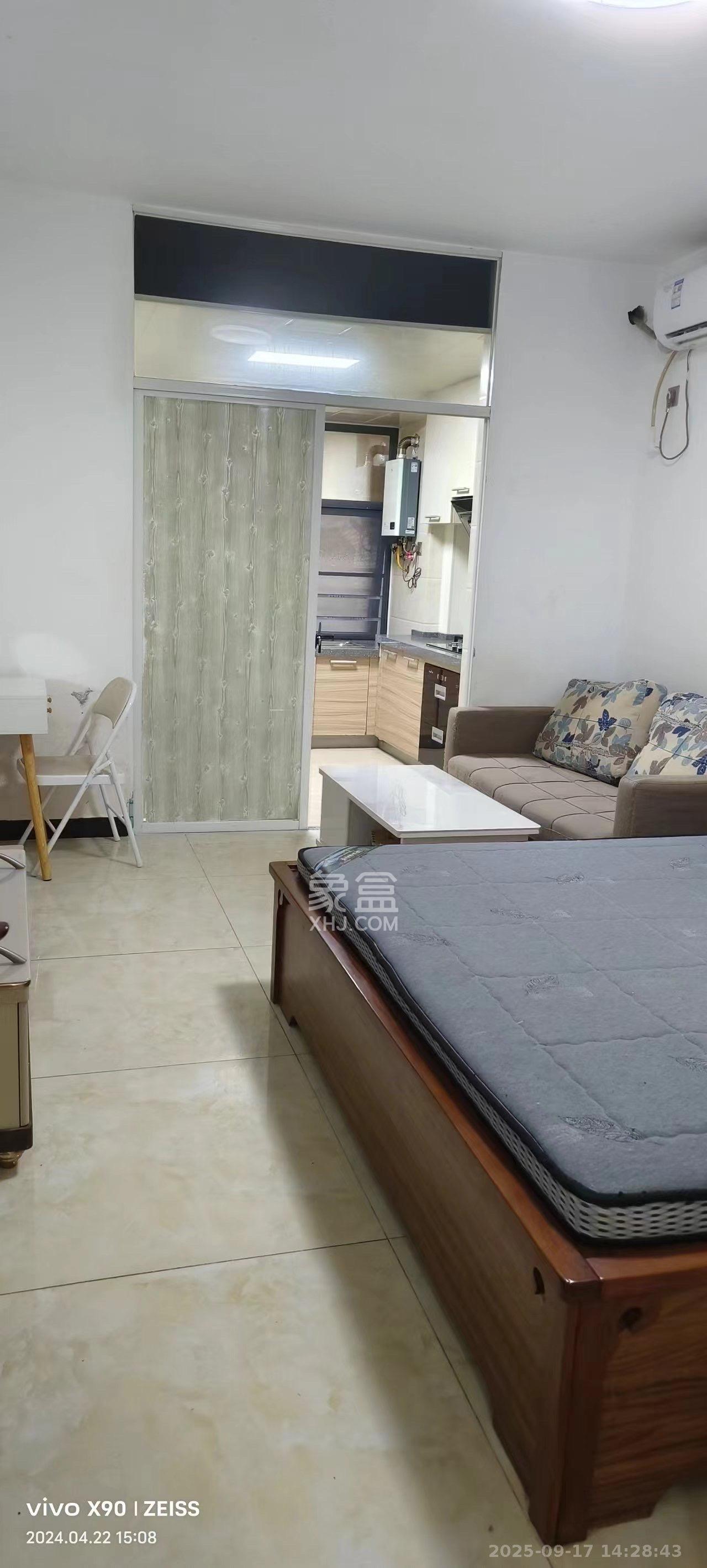 蓝湾国际广场 1室1厅1卫 1600.0元/月 蓝湾国际广场 1室1厅1卫 1600.0元/月室内图