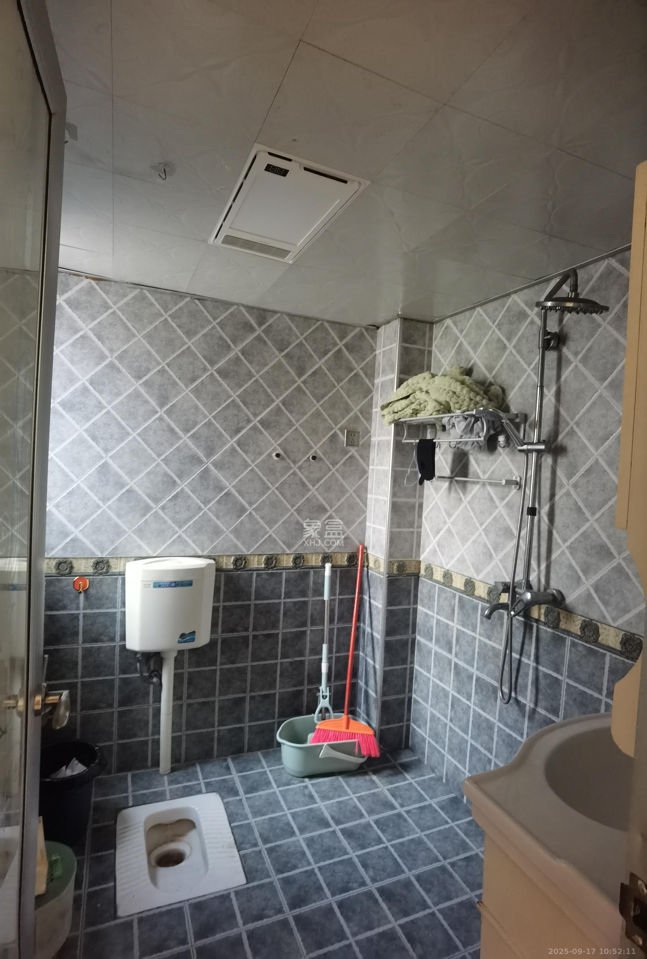 中新森林海 2室2厅1卫 1600.0元/月 中新森林海 2室2厅1卫 1600.0元/月室内图