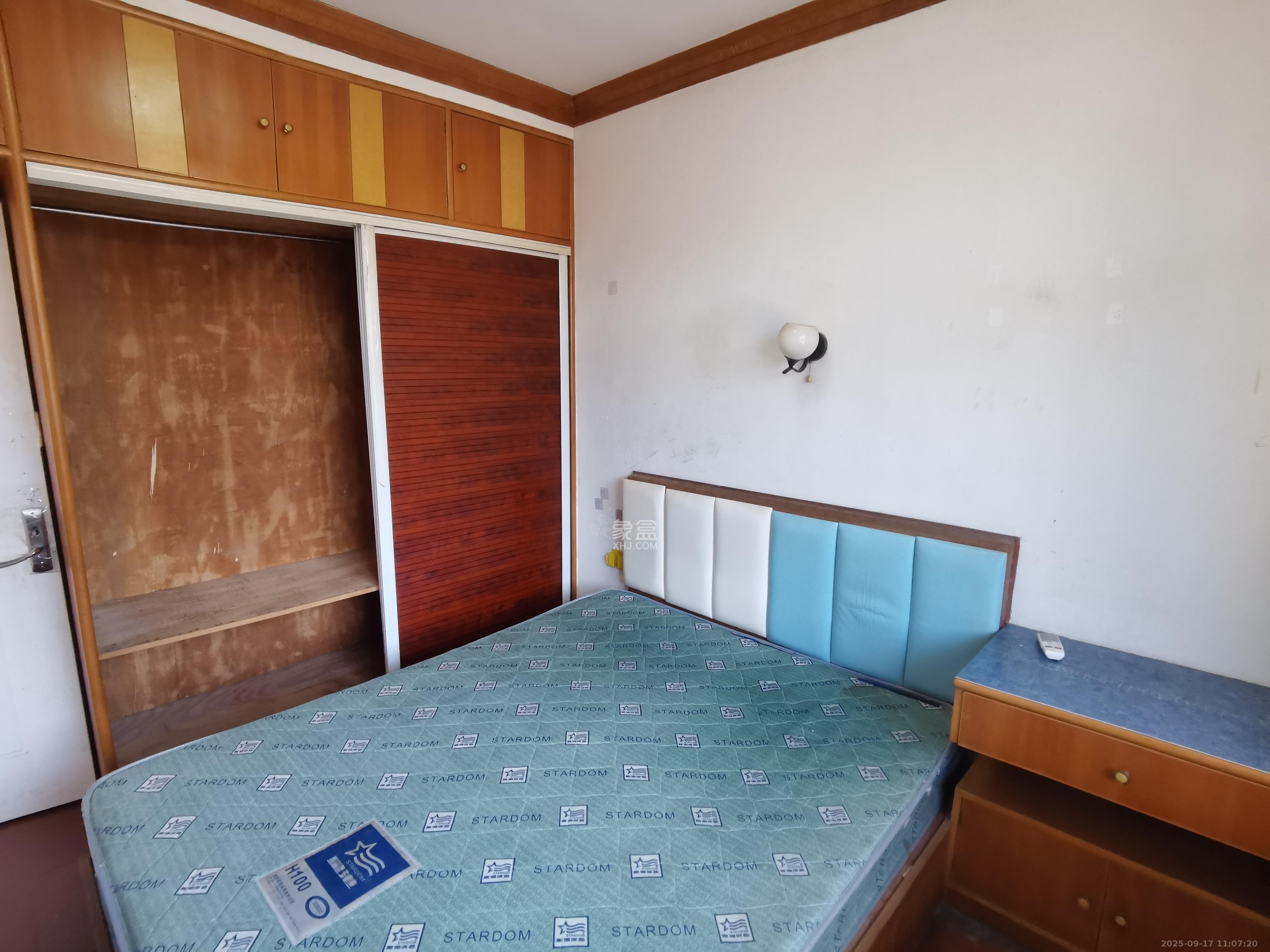 桔园小区1-8片  3室1厅1卫    1500.0元/月室内图