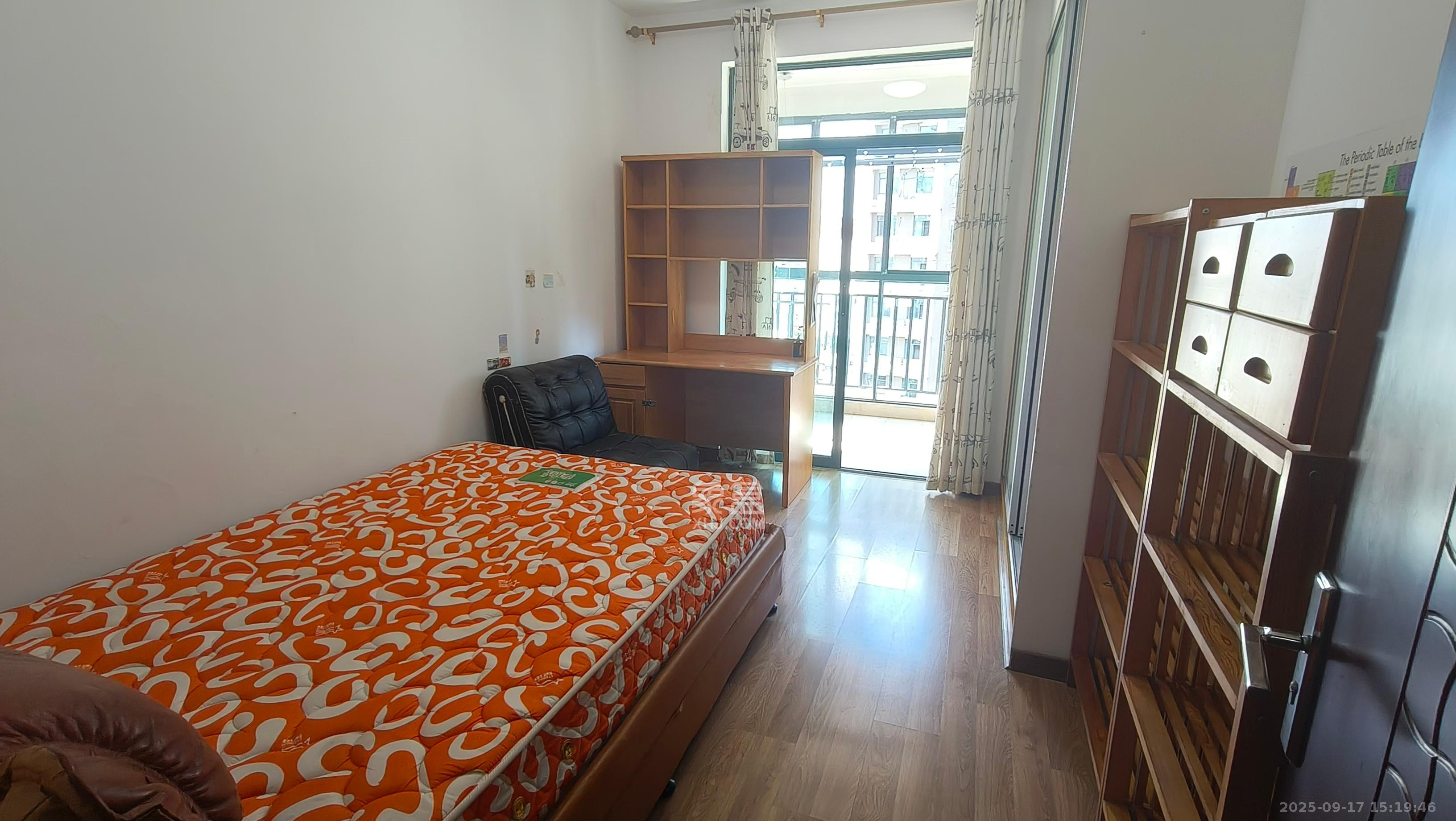 中江国际花城  3室2厅2卫    3400.0元/月室内图