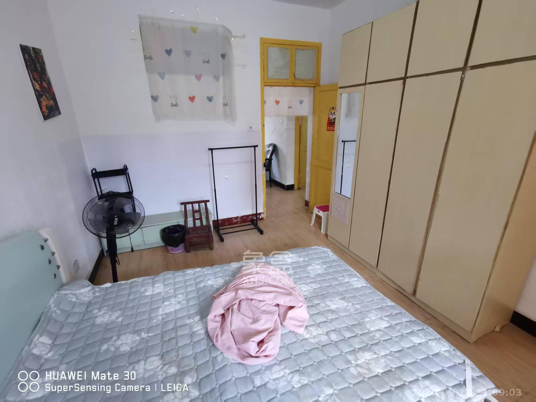 窑岭西村/窑岭村巷散盘 2室2厅1卫 1100.0元/月 窑岭西村/窑岭村巷散盘 2室2厅1卫 1100.0元/月室内图