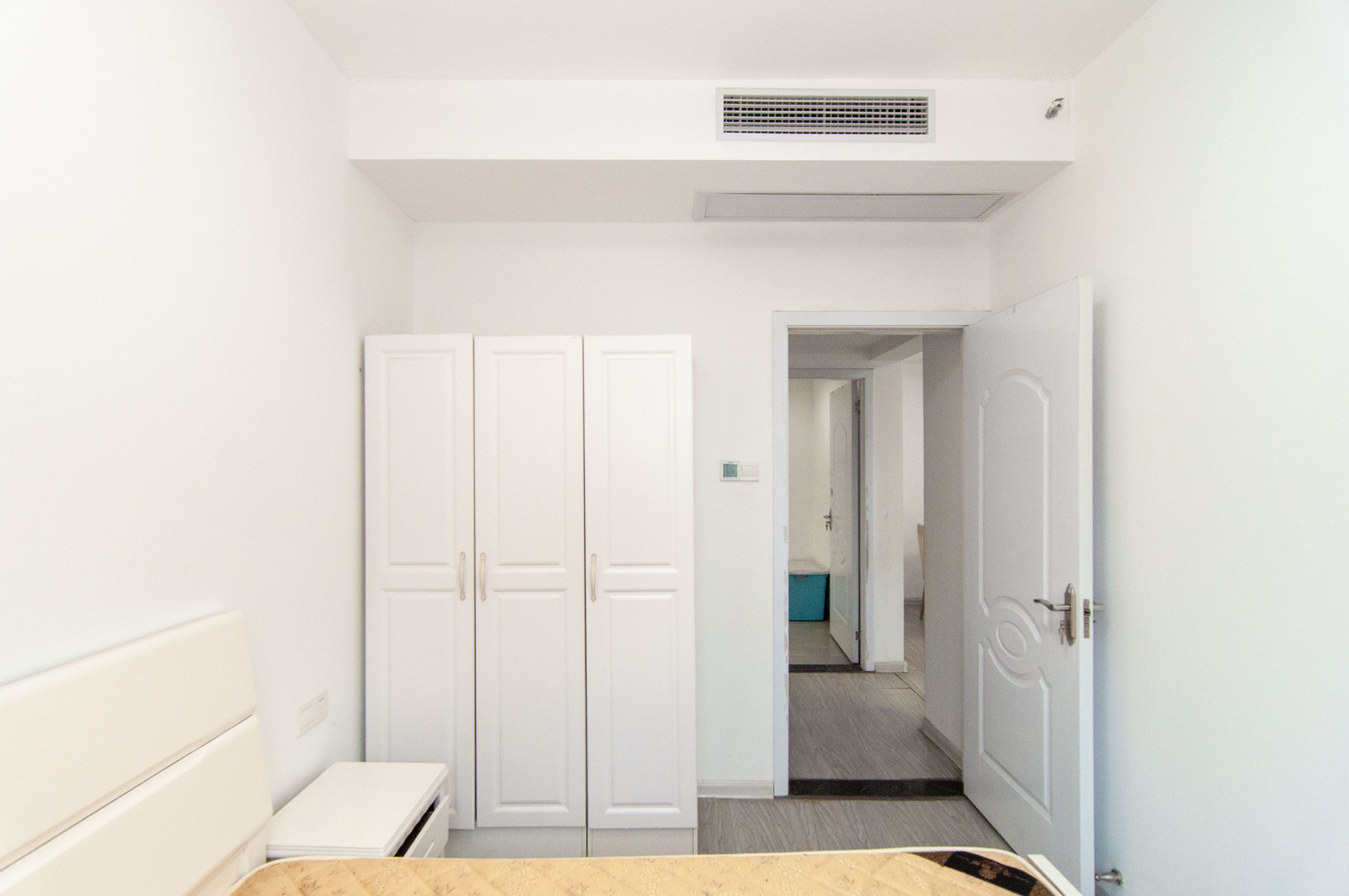 梅溪湖金茂湾  3室2厅2卫    2500.0元/月户型图