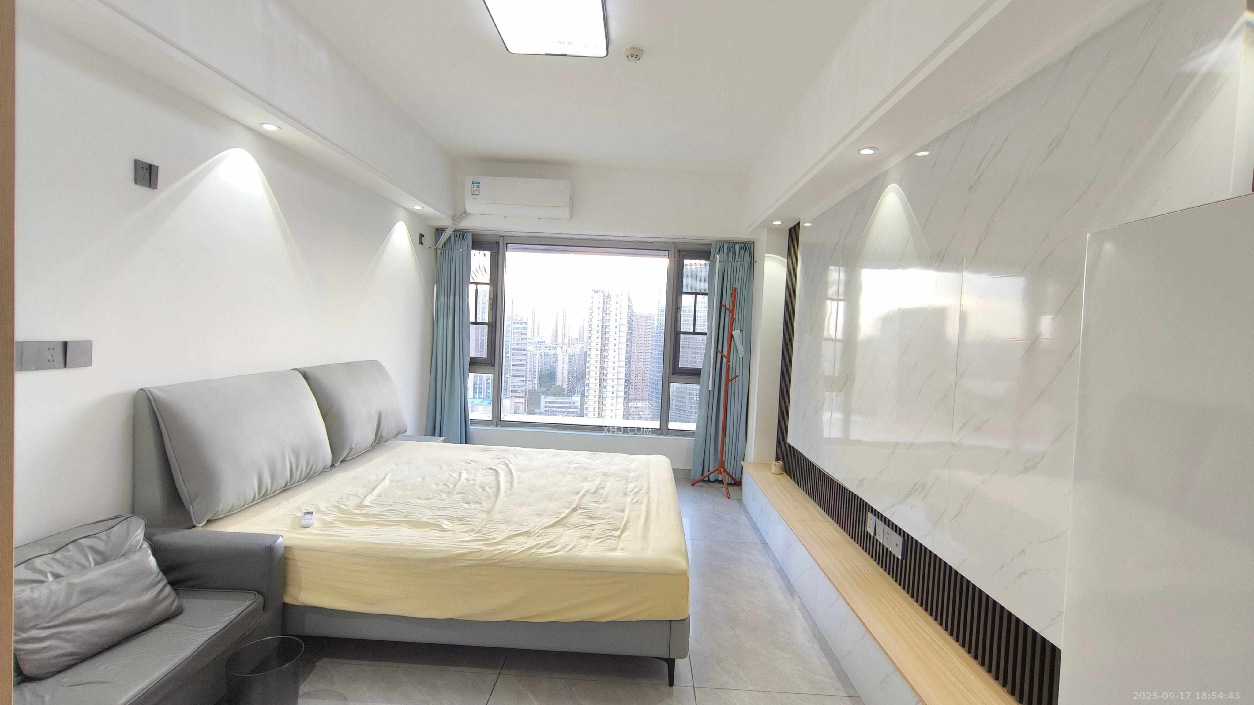 保利天禧EF区  1室1厅1卫    1800.0元/月 保利天禧EF区  1室1厅1卫    1800.0元/月