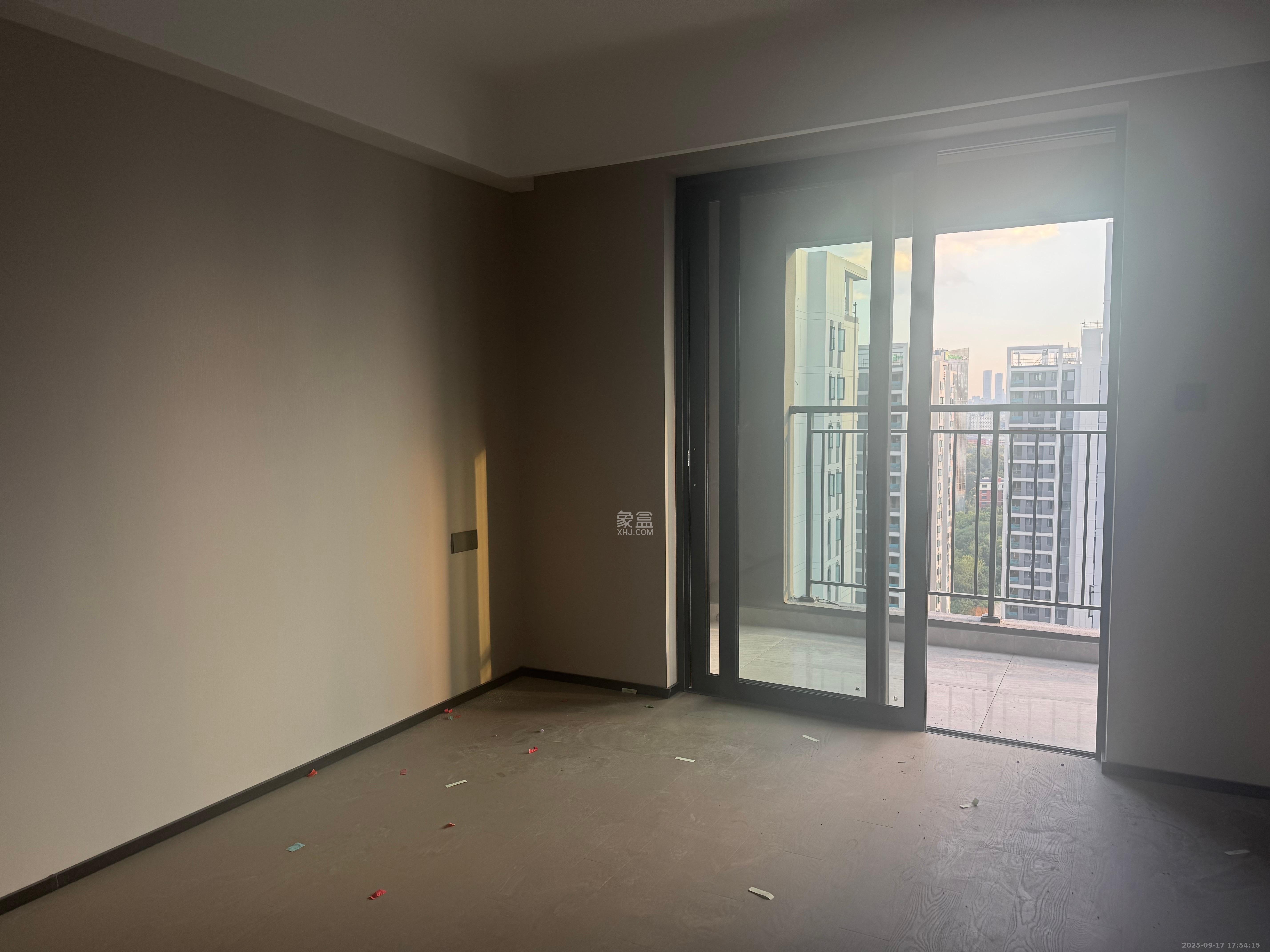 轨道万科璞悦湾 4室2厅2卫 4500.0元/月 轨道万科璞悦湾 4室2厅2卫 4500.0元/月室内图