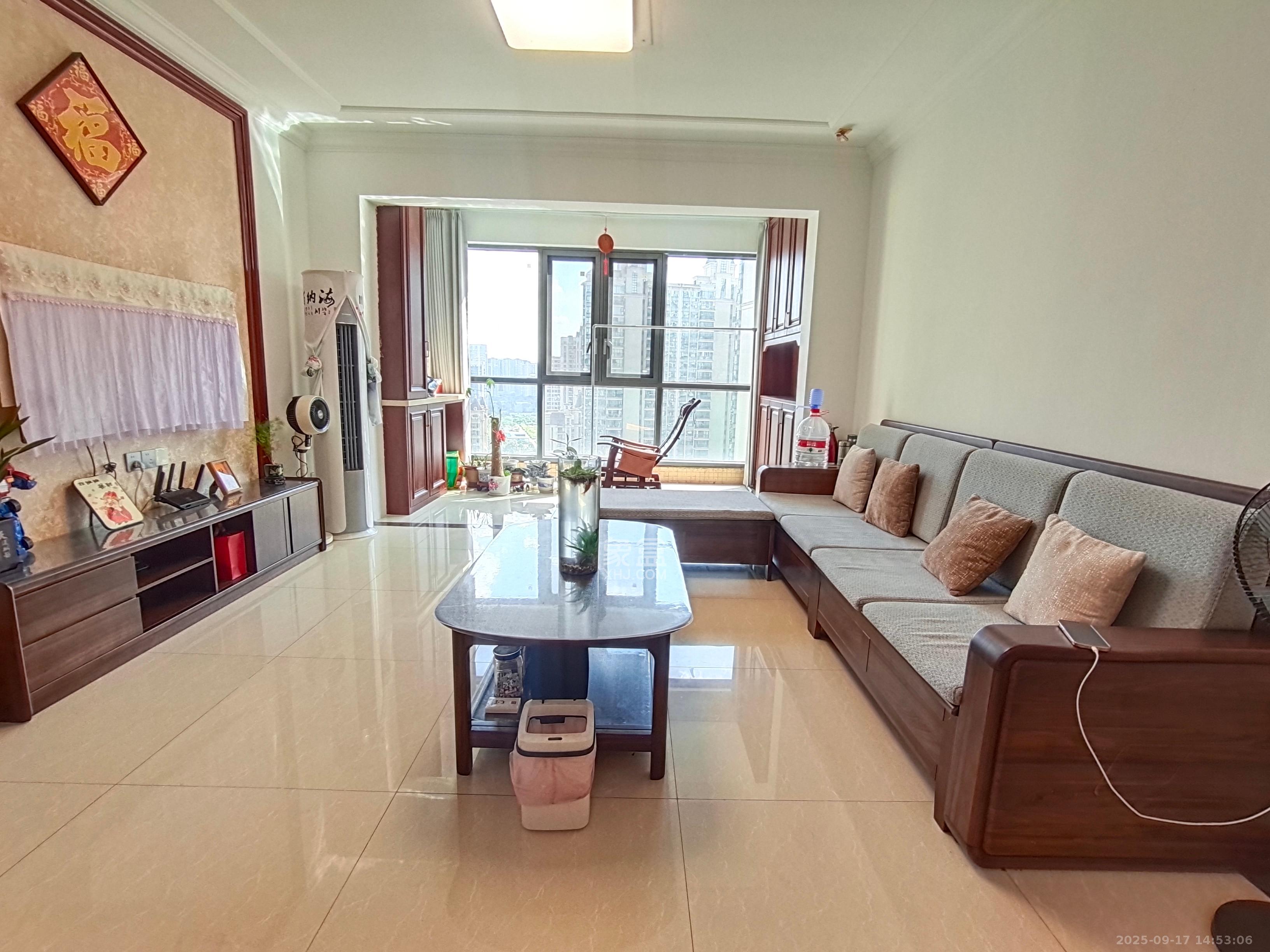 恒大绿洲  3室2厅2卫    3600.0元/月 恒大绿洲  3室2厅2卫    3600.0元/月