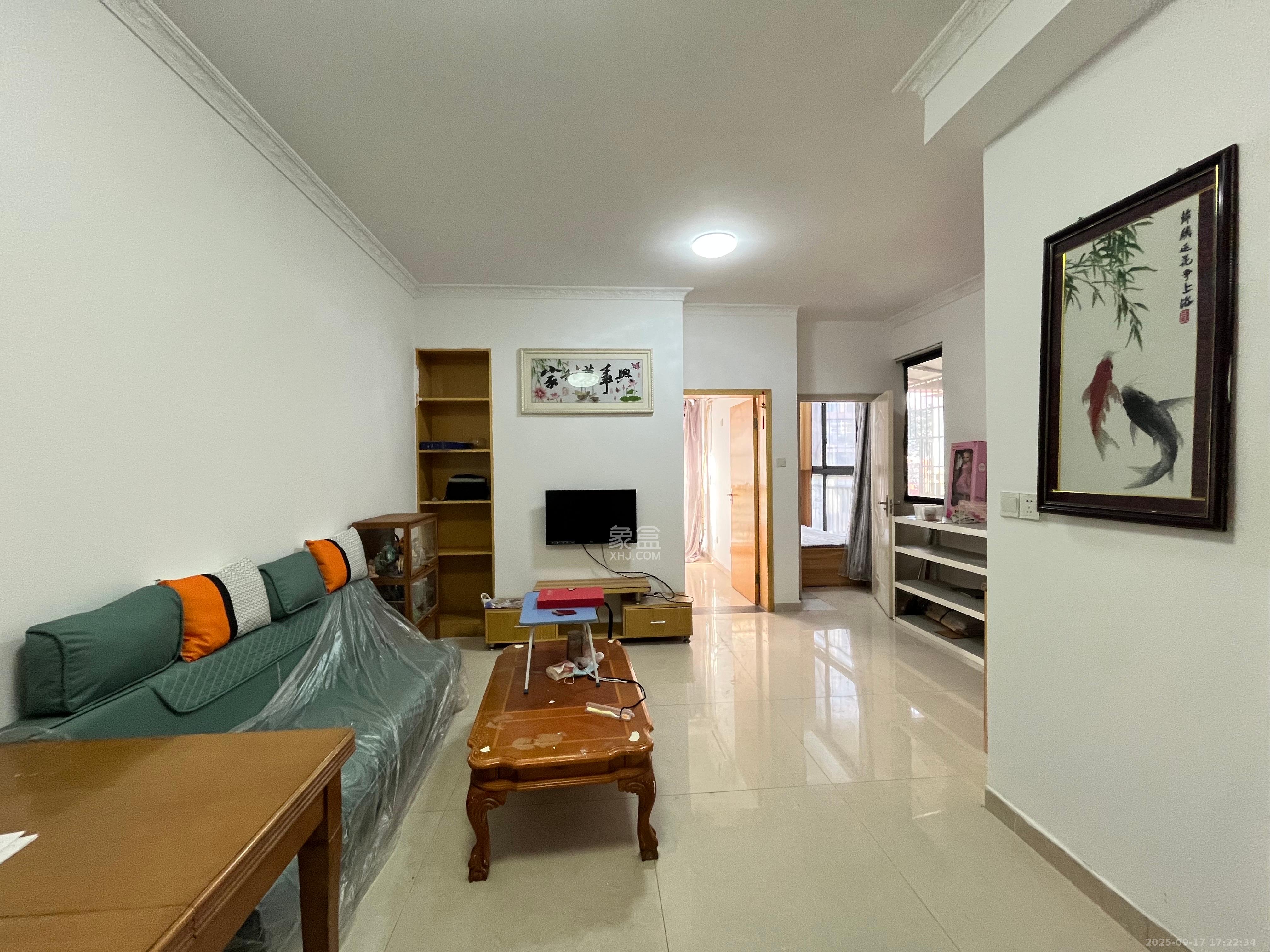 金领家族 1室1厅1卫 1300.0元/月 金领家族 1室1厅1卫 1300.0元/月室内图