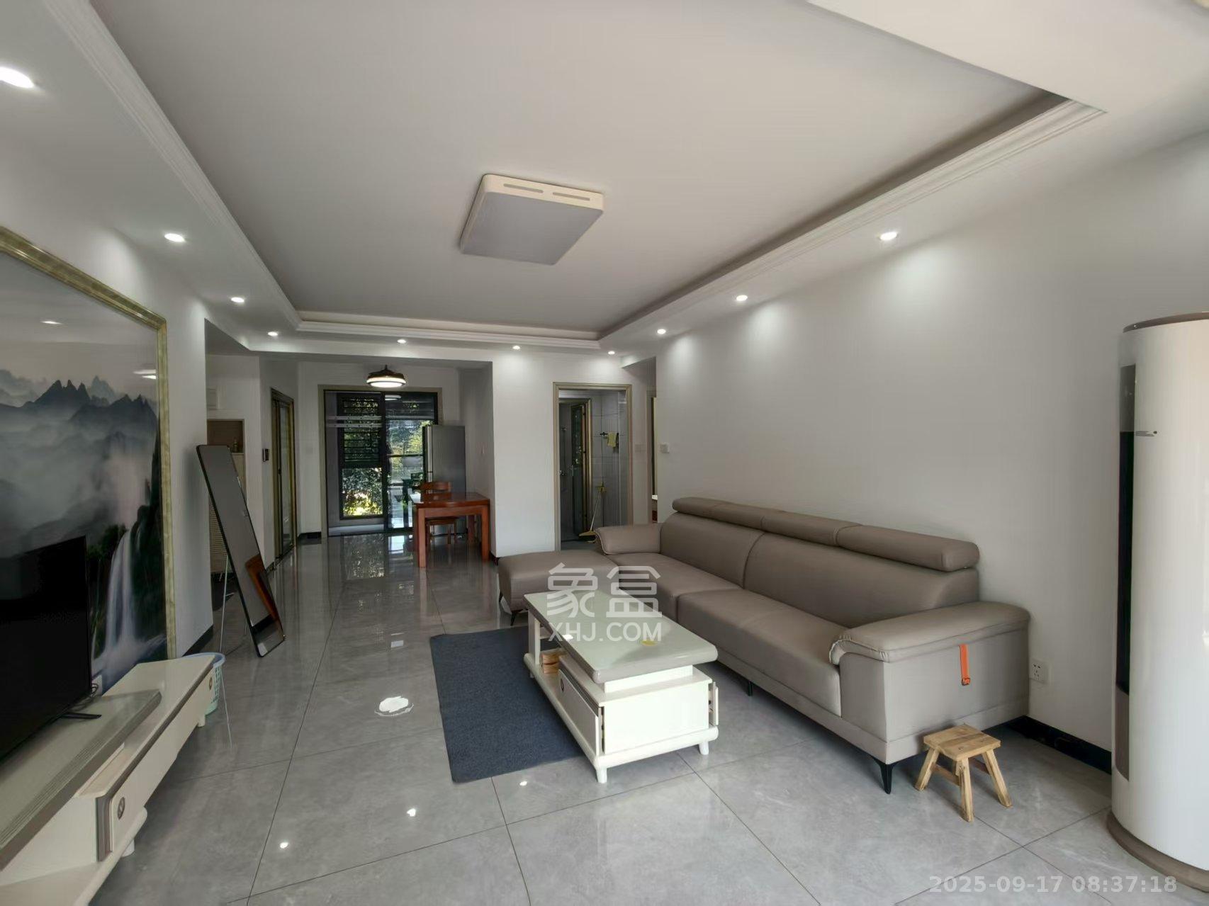 星湖湾二期洋房 3室2厅2卫 2900.0元/月 星湖湾二期洋房 3室2厅2卫 2900.0元/月室内图