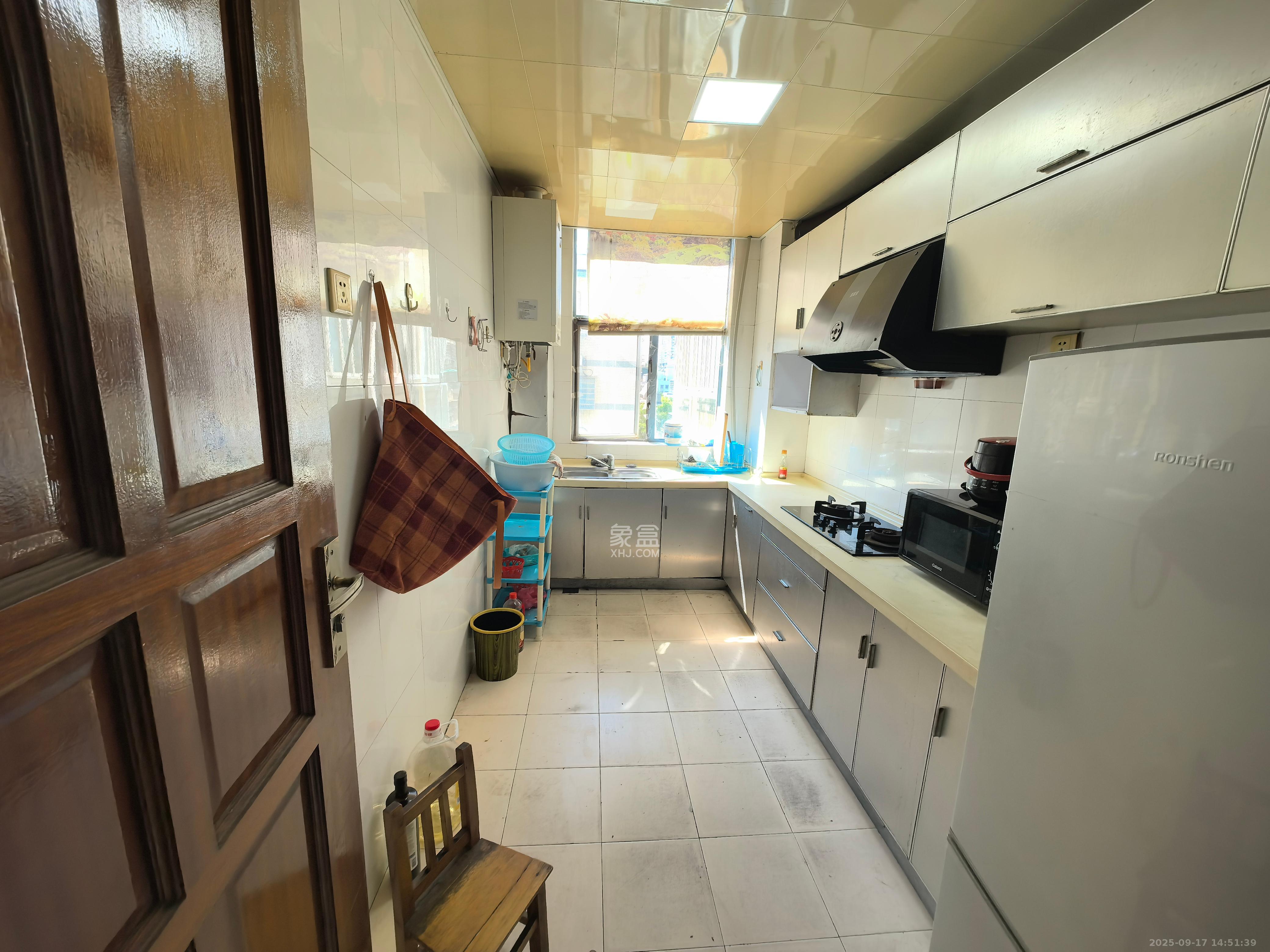 书香名邸  2室2厅1卫    2500.0元/月室内图