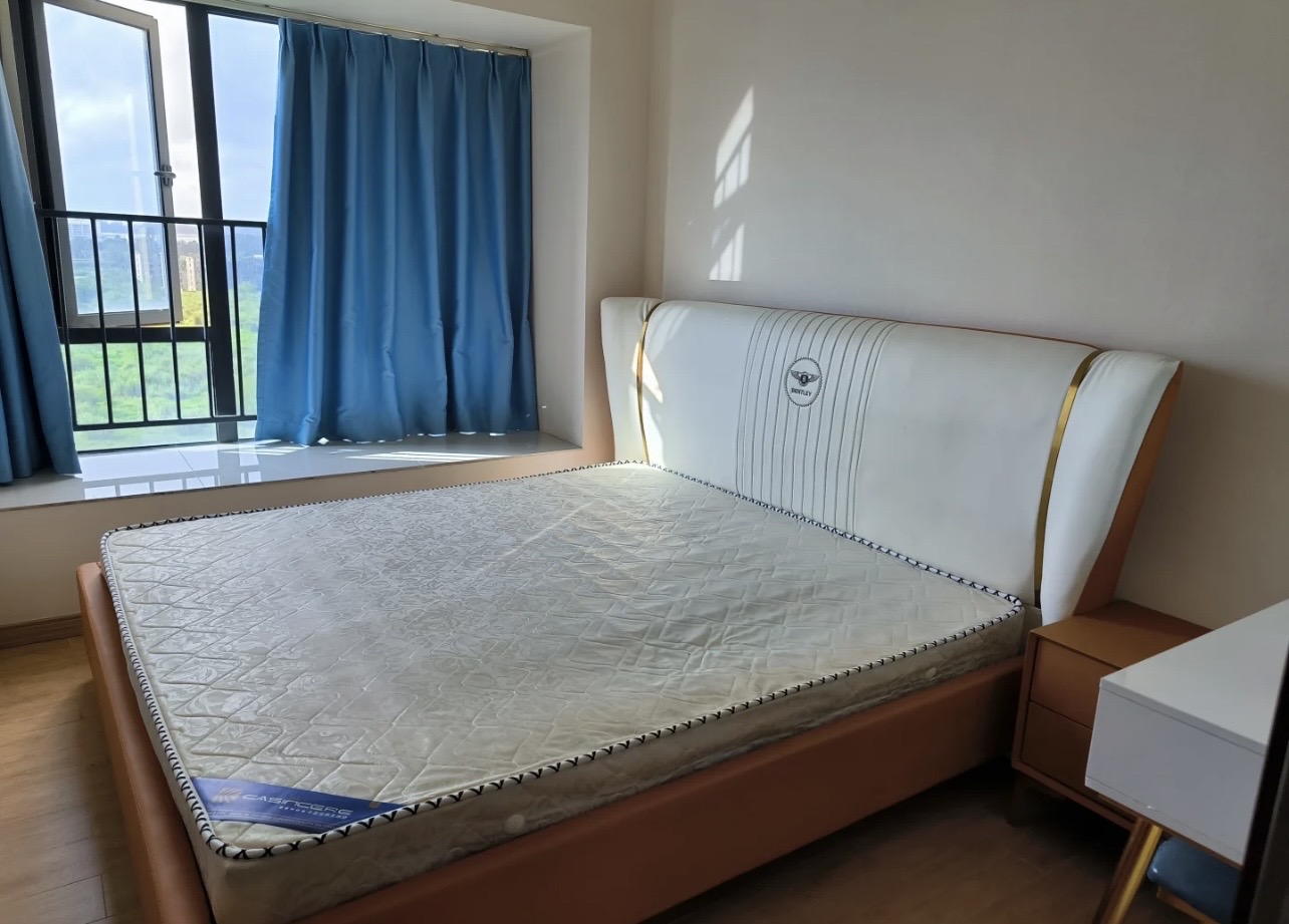 碧桂园剑桥郡  3室2厅1卫    3200.0元/月 碧桂园剑桥郡  3室2厅1卫    3200.0元/月室内图