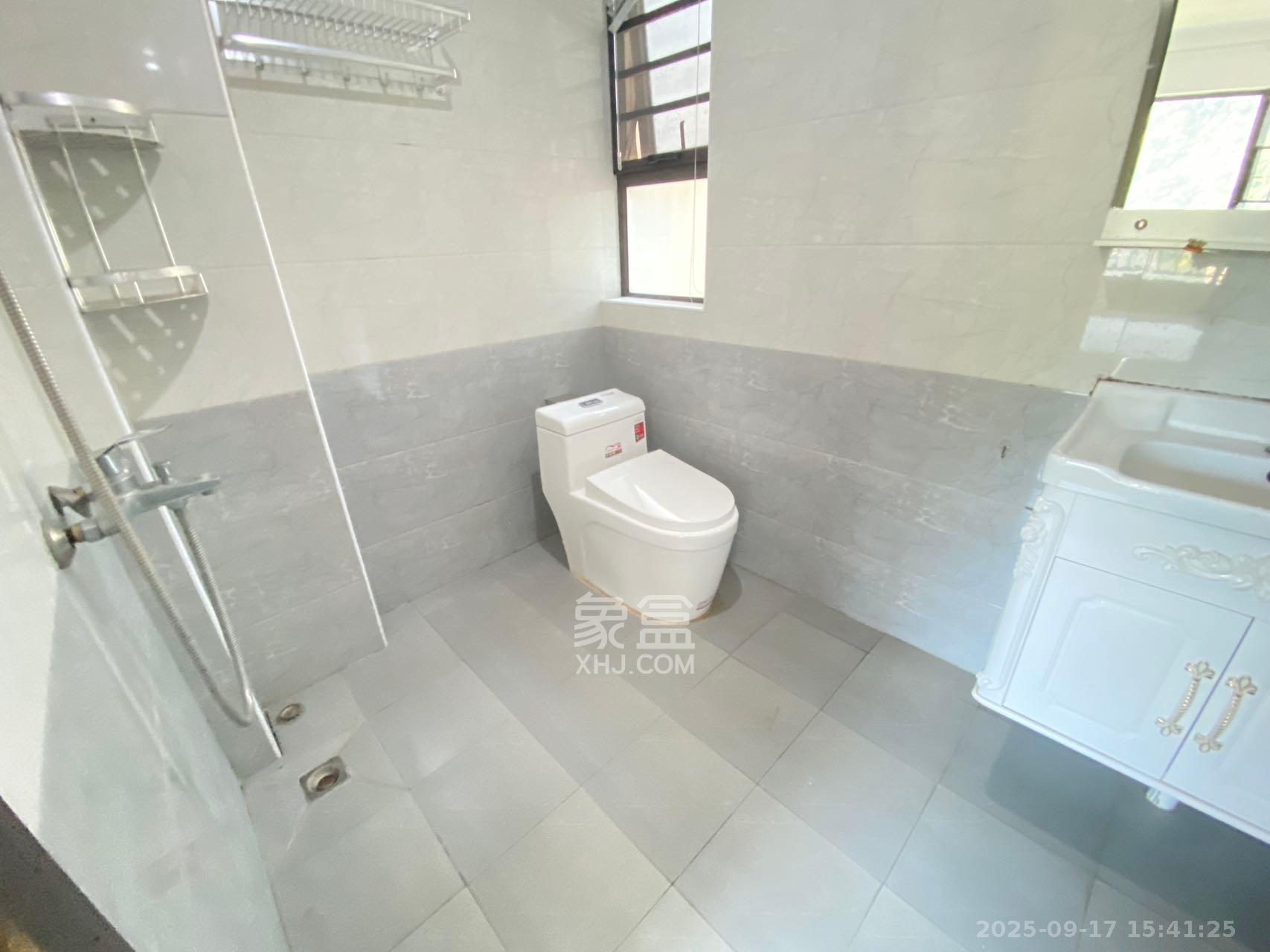 佳兆业云顶梅溪湖(佳兆业梅溪荟) 3室2厅2卫 2800.00元/月 佳兆业云顶梅溪湖(佳兆业梅溪荟) 3室2厅2卫 2800.00元/月室内图