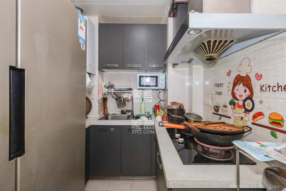 钰龙天下二期(钰龙佳园)  3室2厅2卫    182.0万 钰龙天下二期(钰龙佳园)  3室2厅2卫    182.0万厨房