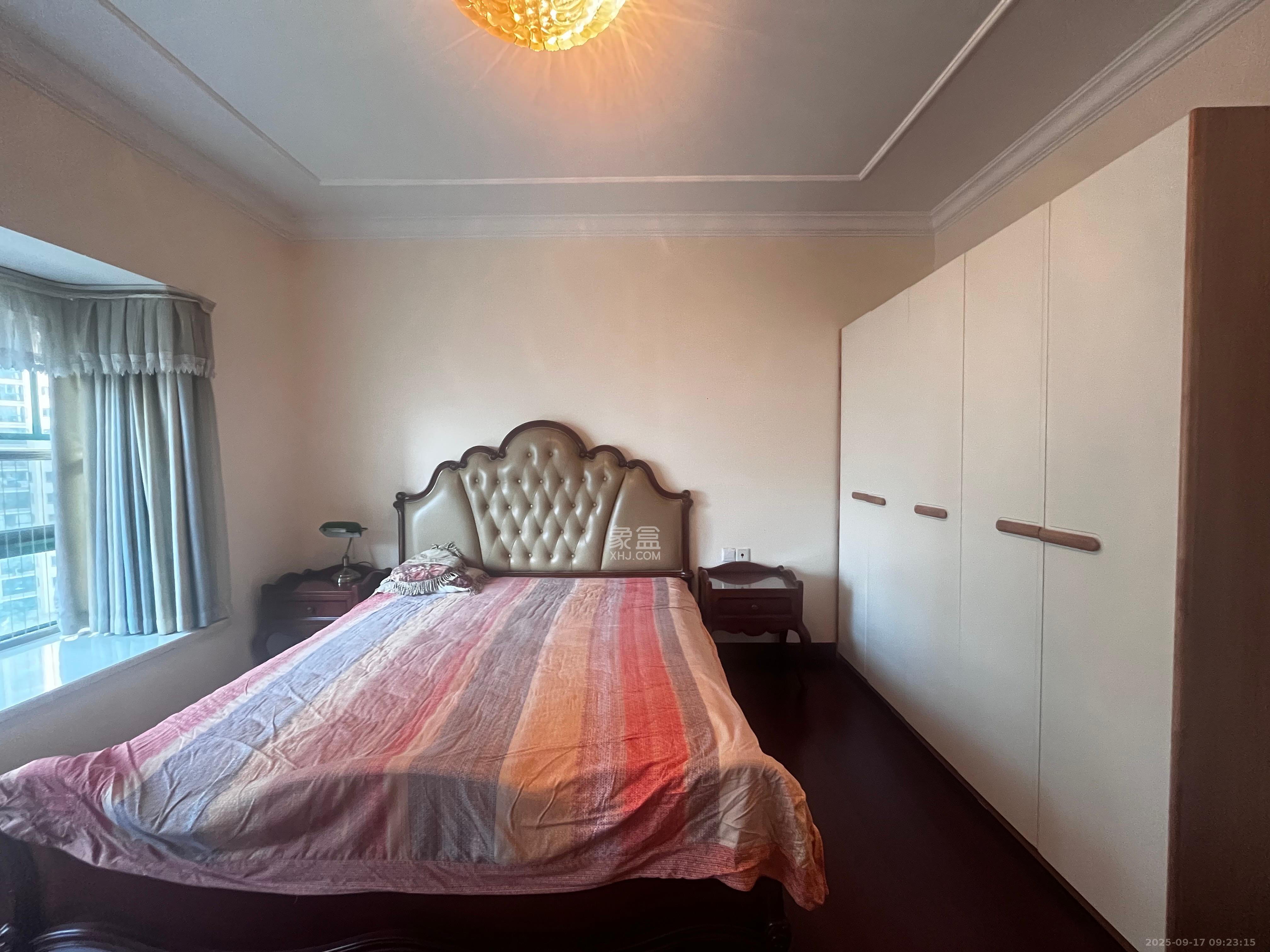 恒大雅苑  3室2厅2卫    3000.0元/月室内图