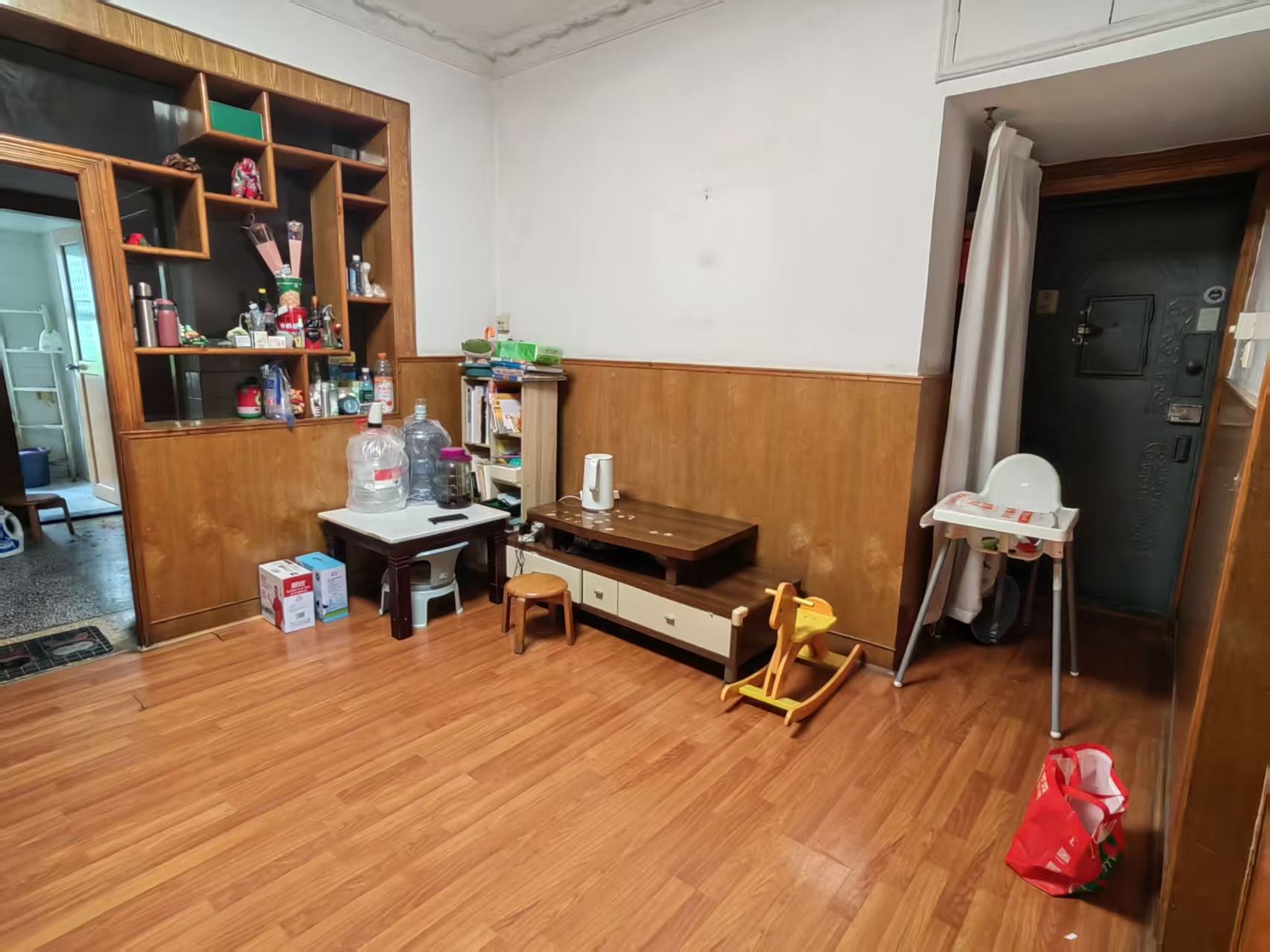 会龙山社区  3室2厅1卫    38.8万室内图