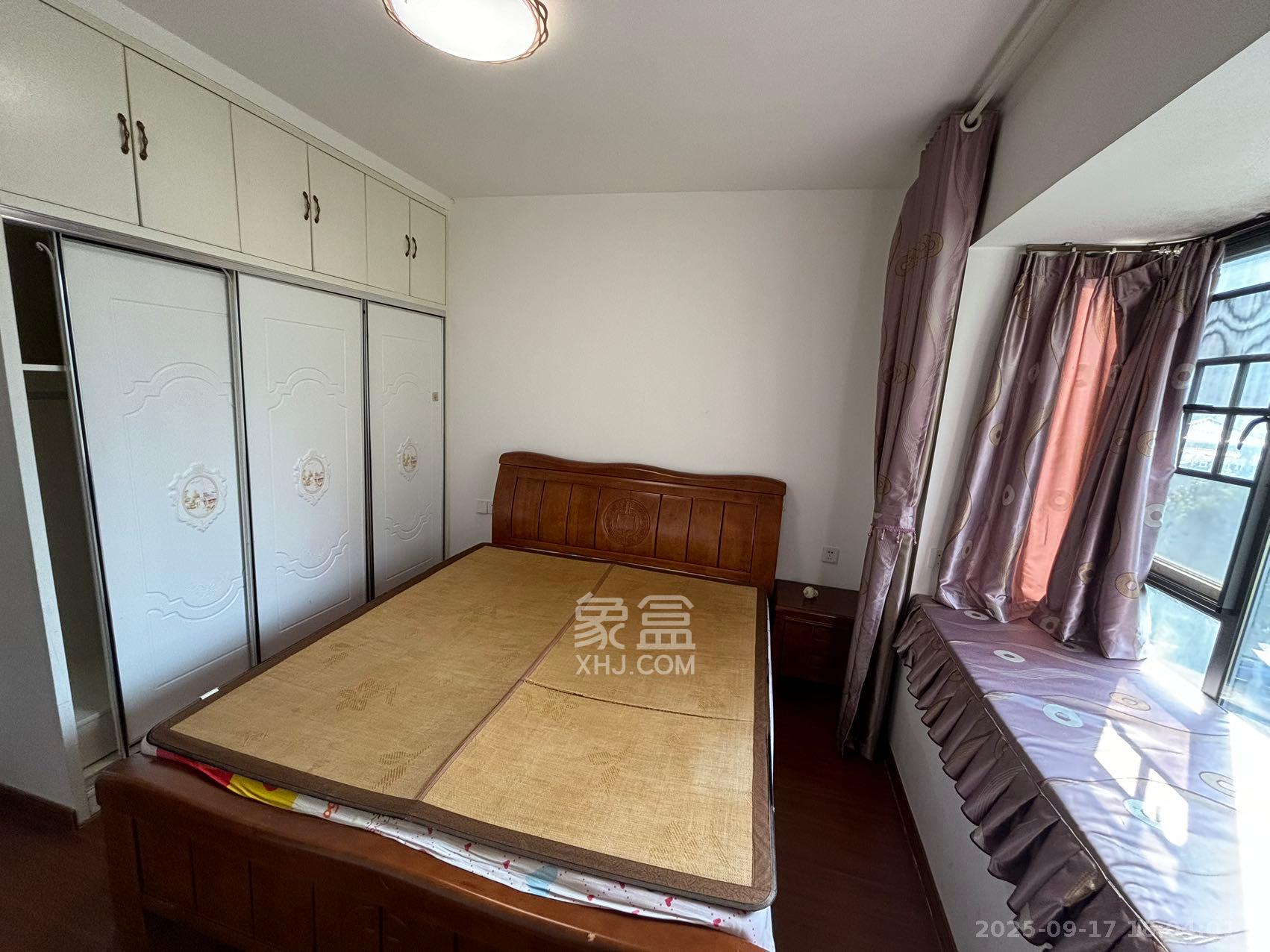 鸿基橄榄君庭 3室2厅1卫 2300.0元/月 鸿基橄榄君庭 3室2厅1卫 2300.0元/月室内图