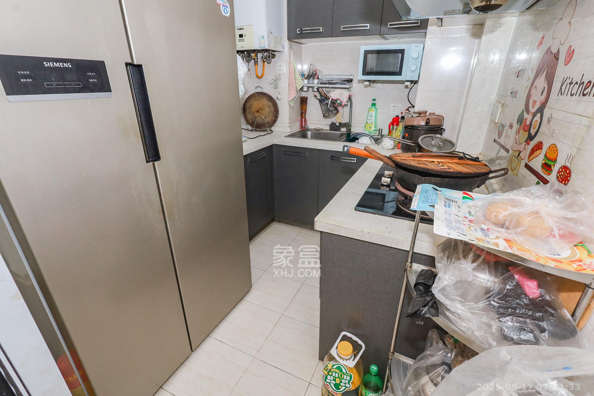 钰龙天下二期（钰龙佳园）  3室2厅2卫    182.0万厨房