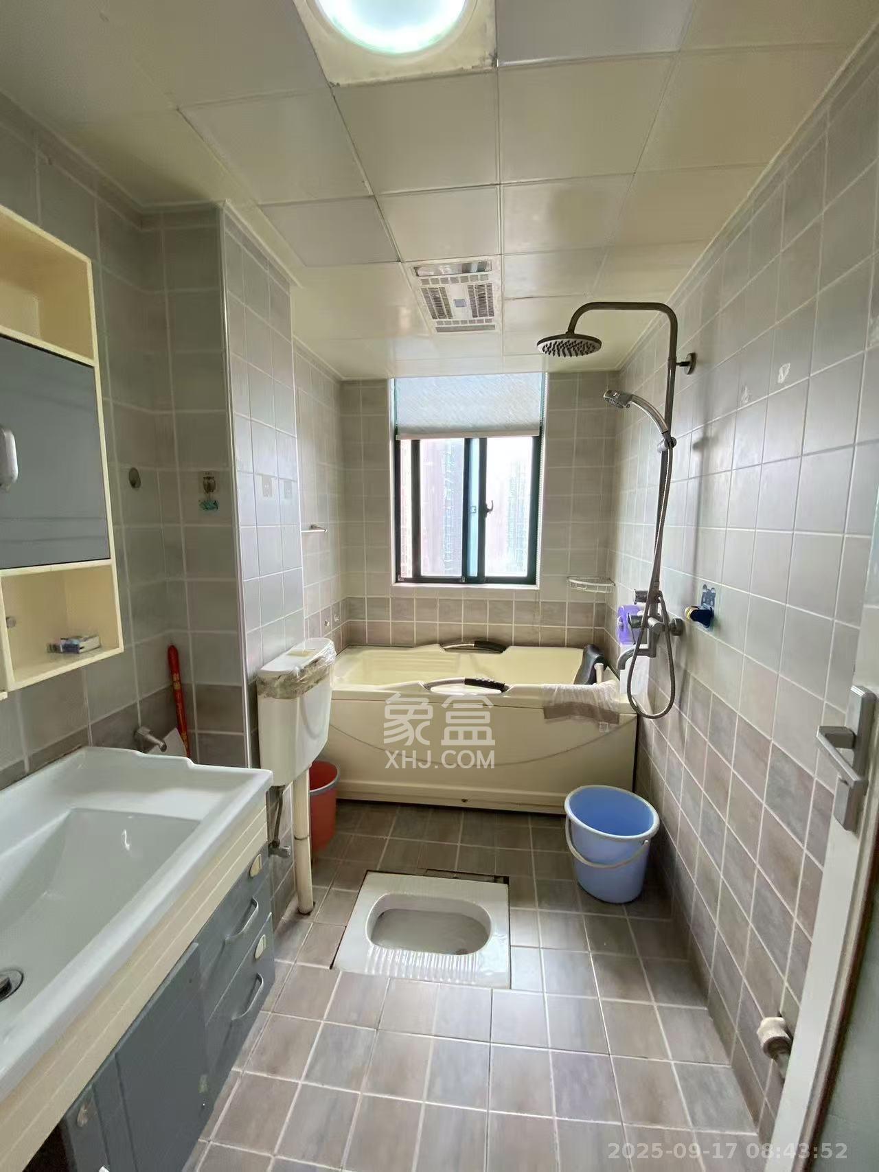 才子佳苑一期/二期 3室2厅1卫 2200.0元/月 才子佳苑一期/二期 3室2厅1卫 2200.0元/月室内图