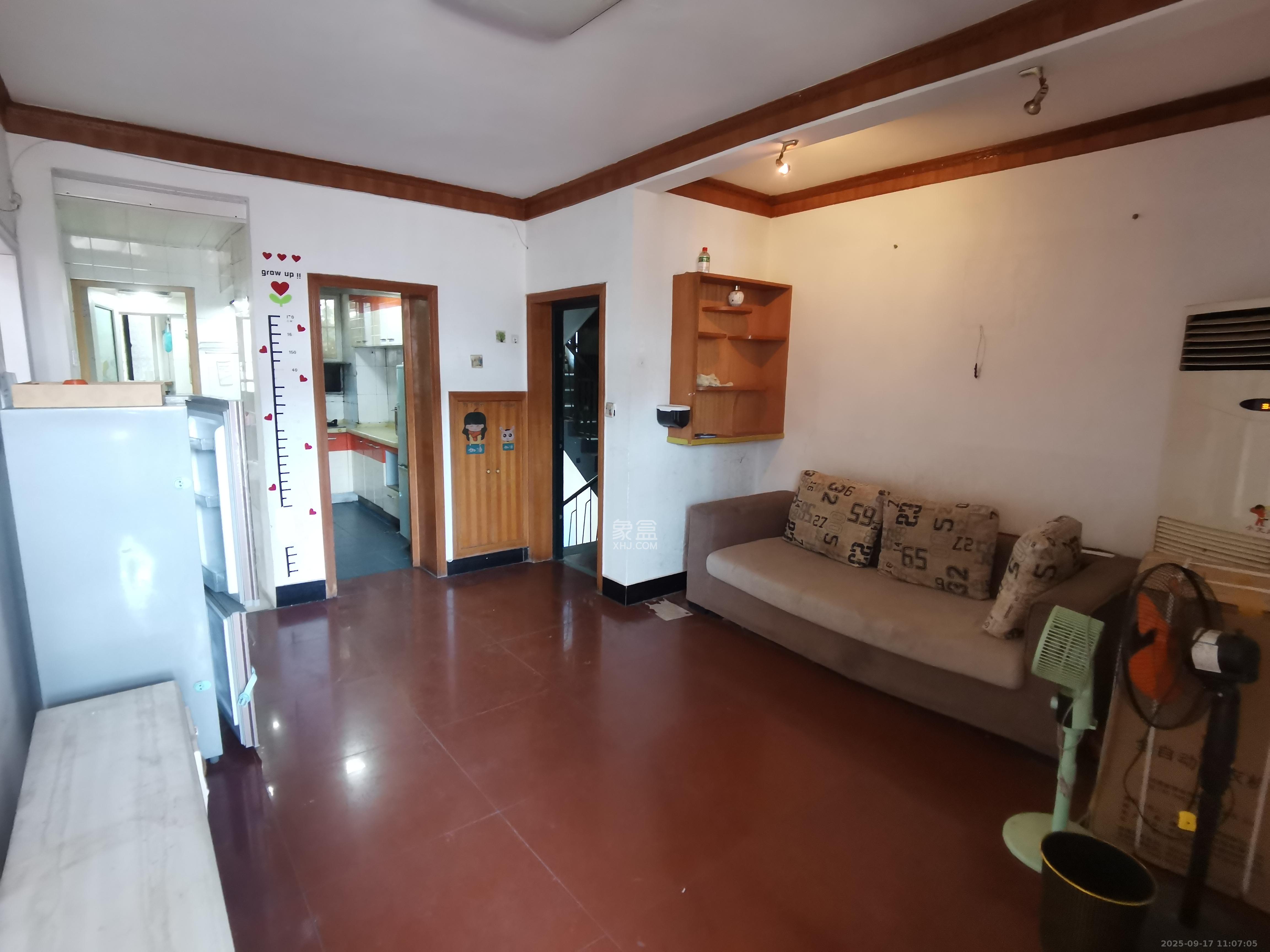 桔园小区1-8片 3室1厅1卫 1500.0元/月 桔园小区1-8片 3室1厅1卫 1500.0元/月室内图