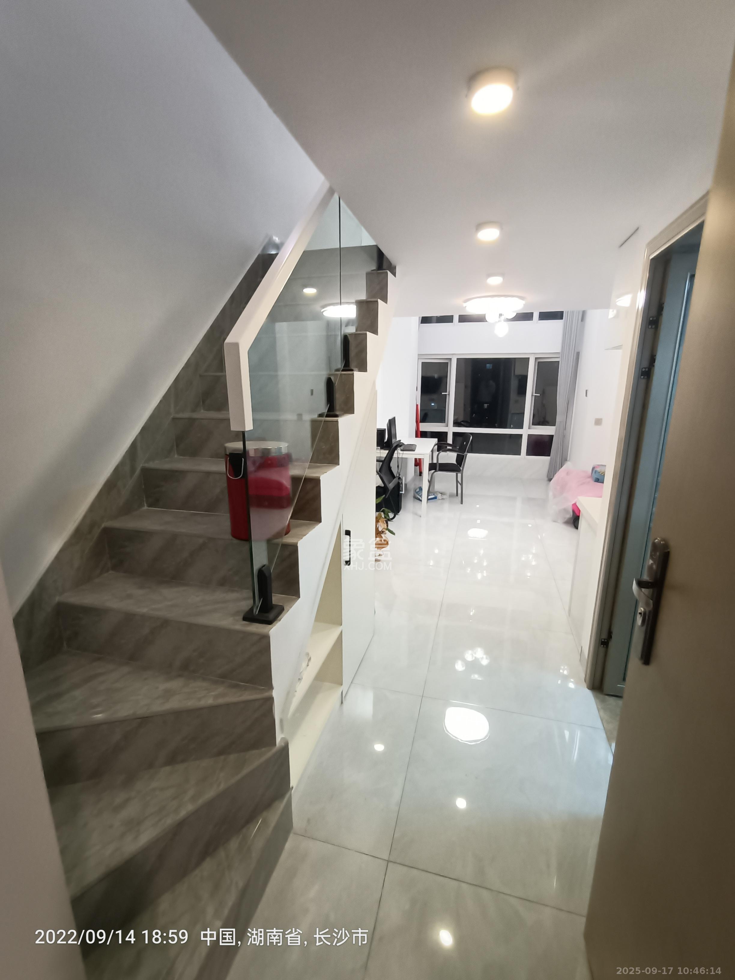 金地铂悦 1室0厅0卫 1500.0元/月 金地铂悦 1室0厅0卫 1500.0元/月室内图