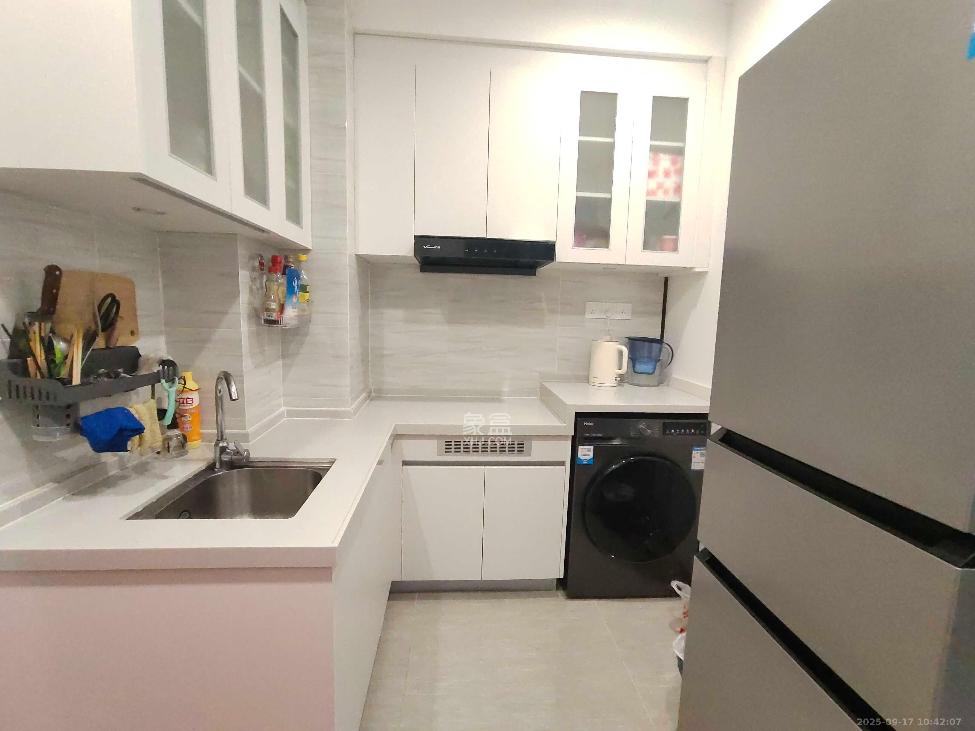 恒大珺悦府  3室1厅1卫    2700.0元/月室内图