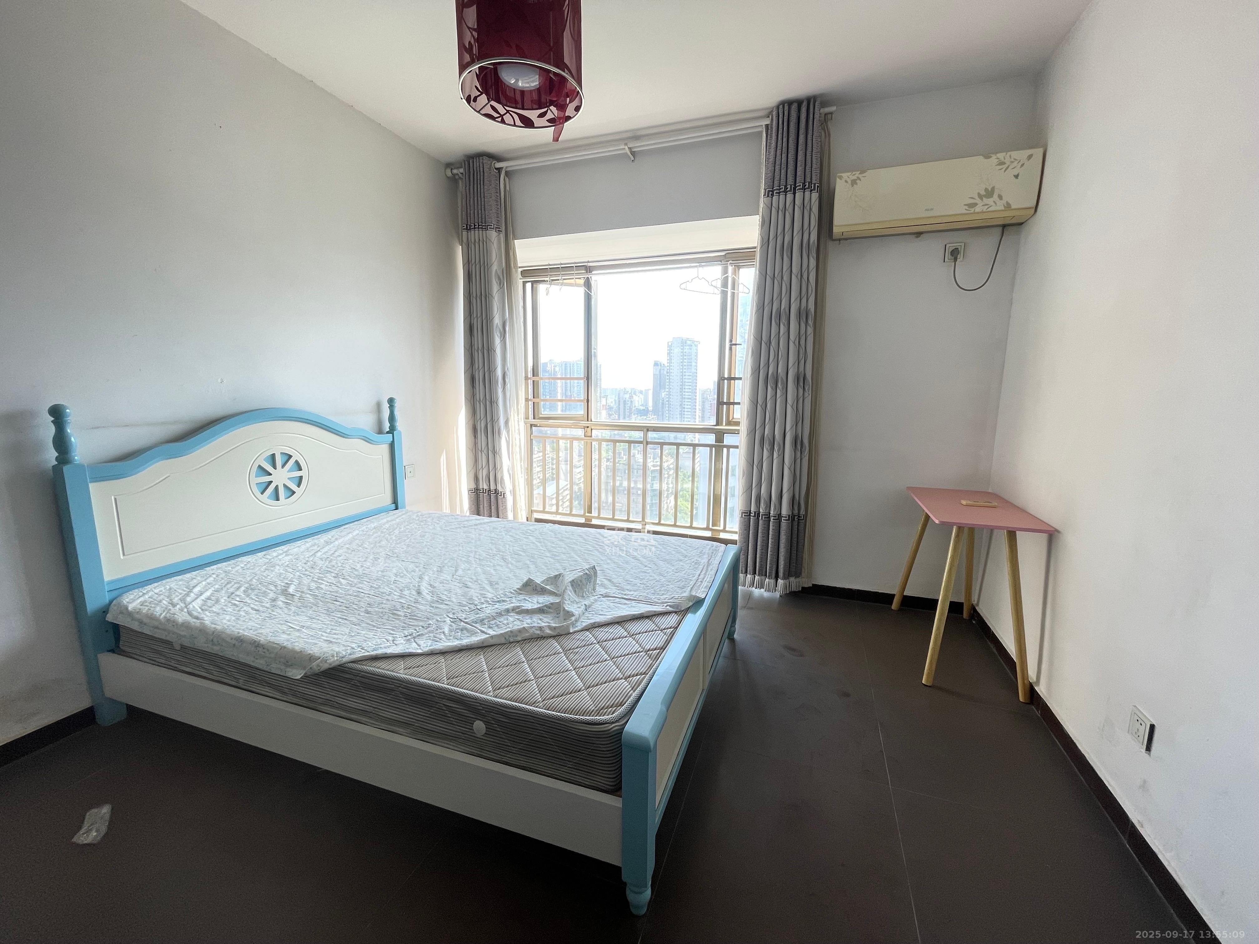 东上一品  1室0厅0卫    1500.0元/月室内图