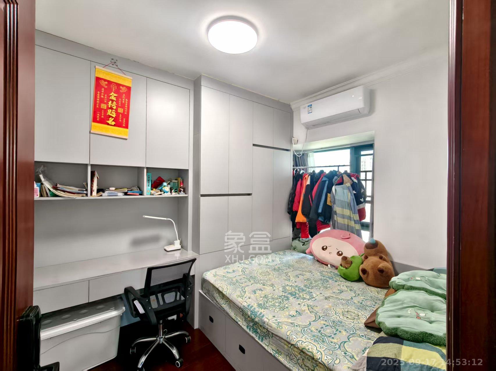 恒大绿洲 3室2厅2卫 3600.0元/月 恒大绿洲 3室2厅2卫 3600.0元/月室内图