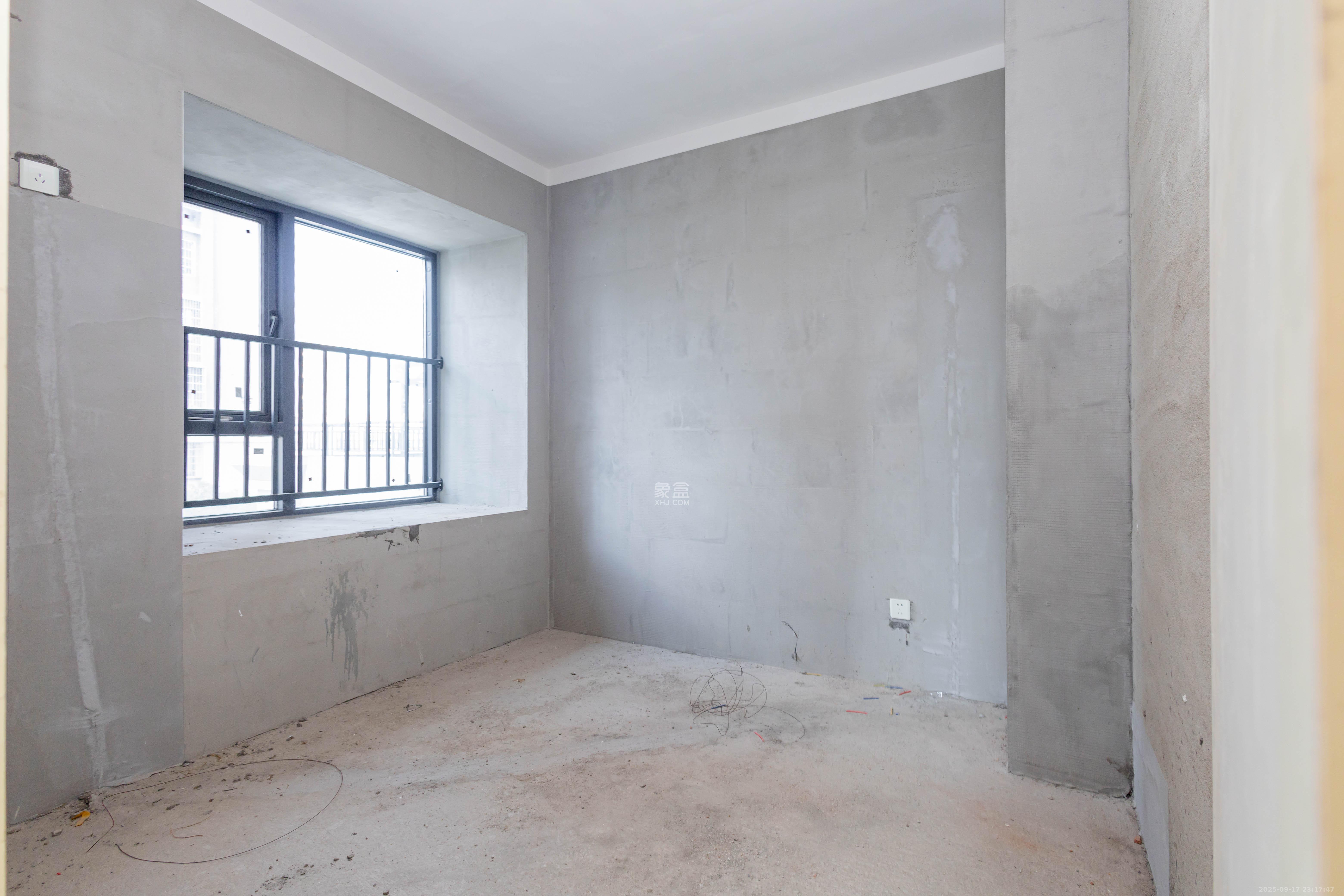 悦海豪庭 4室2厅2卫 75.0万 悦海豪庭 4室2厅2卫 75.0万卧室