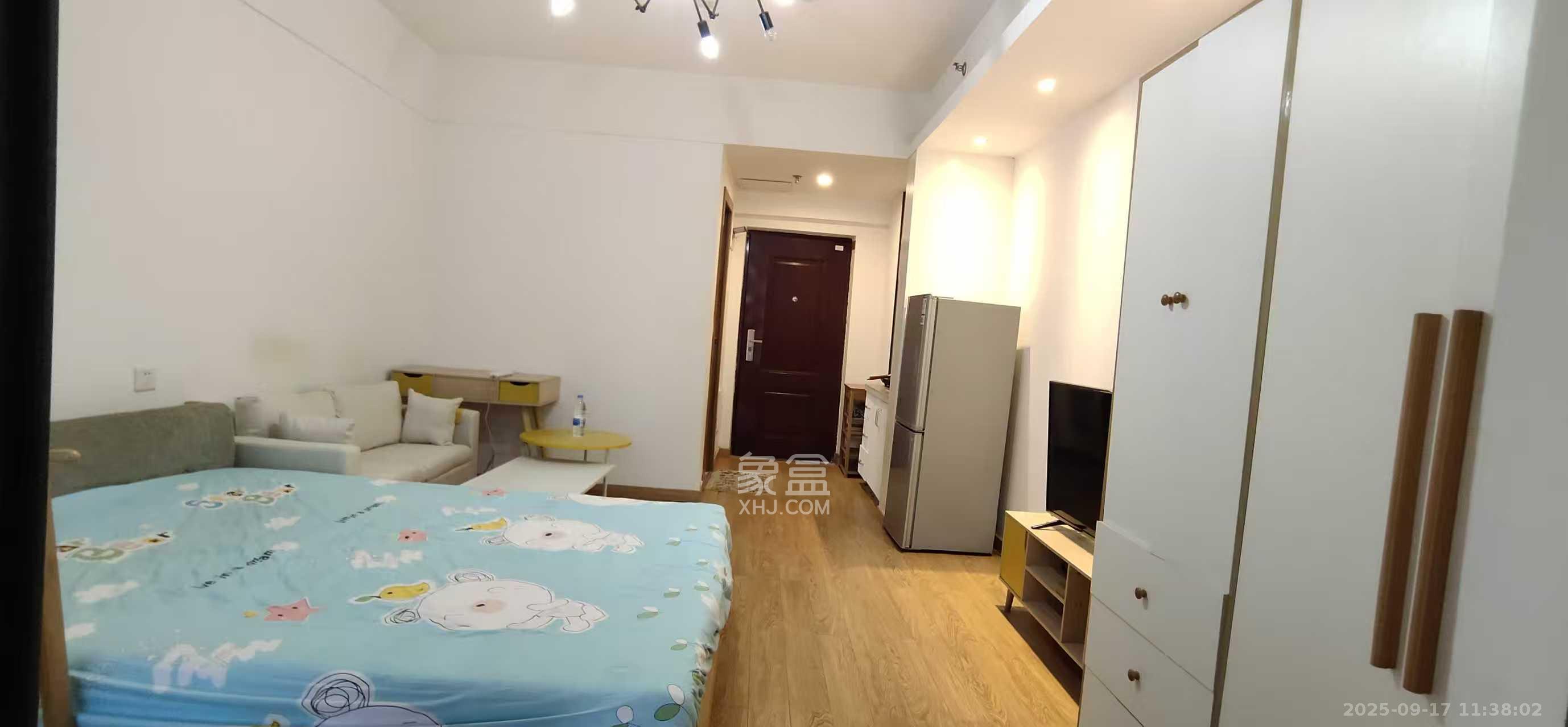 荣泰广场 1室1厅1卫 1200.0元/月 荣泰广场 1室1厅1卫 1200.0元/月室内图