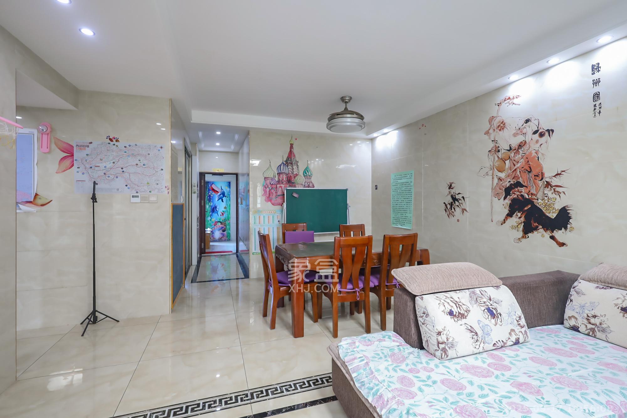 兰亭都荟(璟峰苑) 4室1厅2卫 172.0万 兰亭都荟(璟峰苑) 4室1厅2卫 172.0万其他