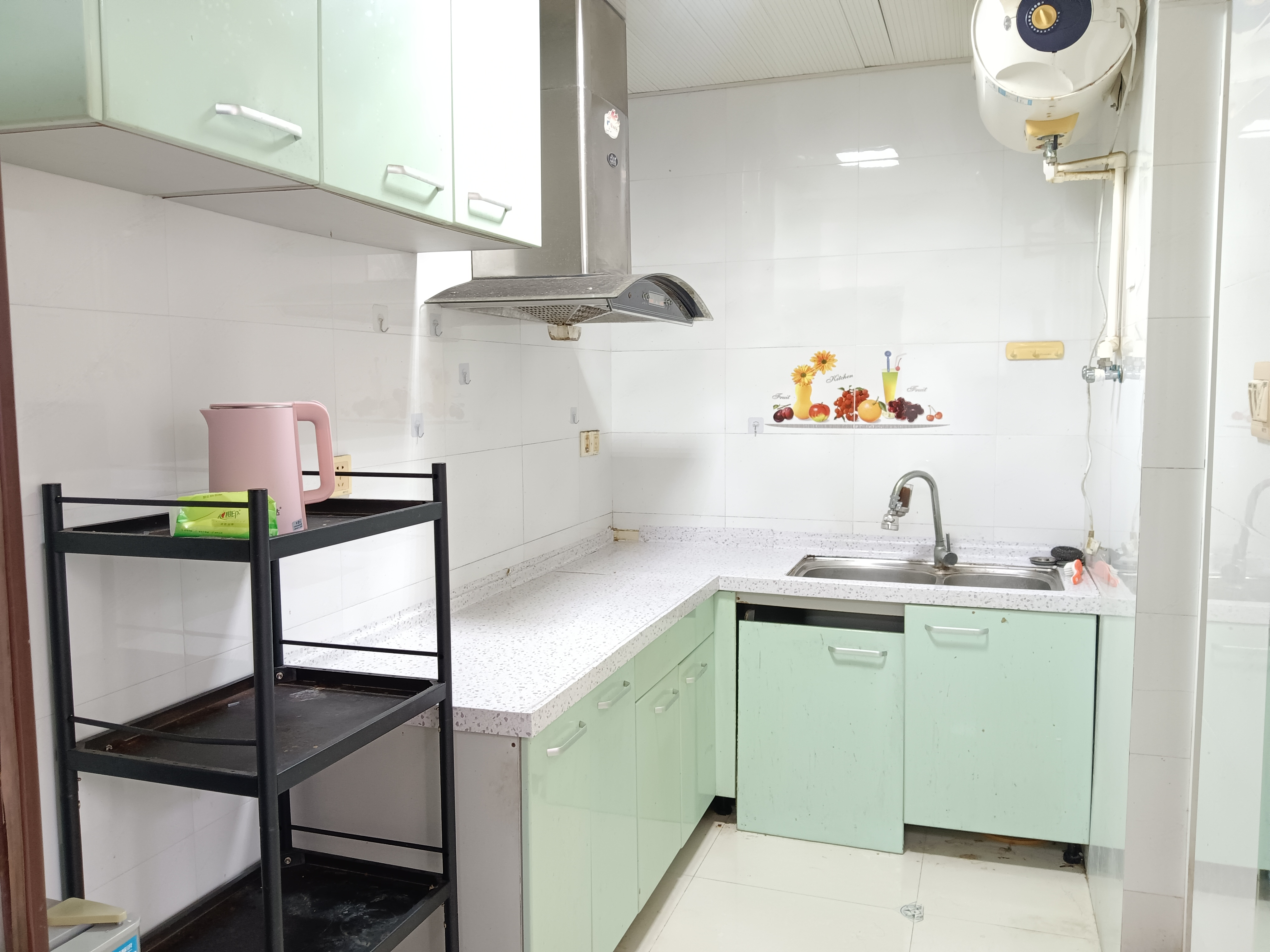 天龙阁 1室0厅0卫 1700.0元/月 天龙阁 1室0厅0卫 1700.0元/月室内图