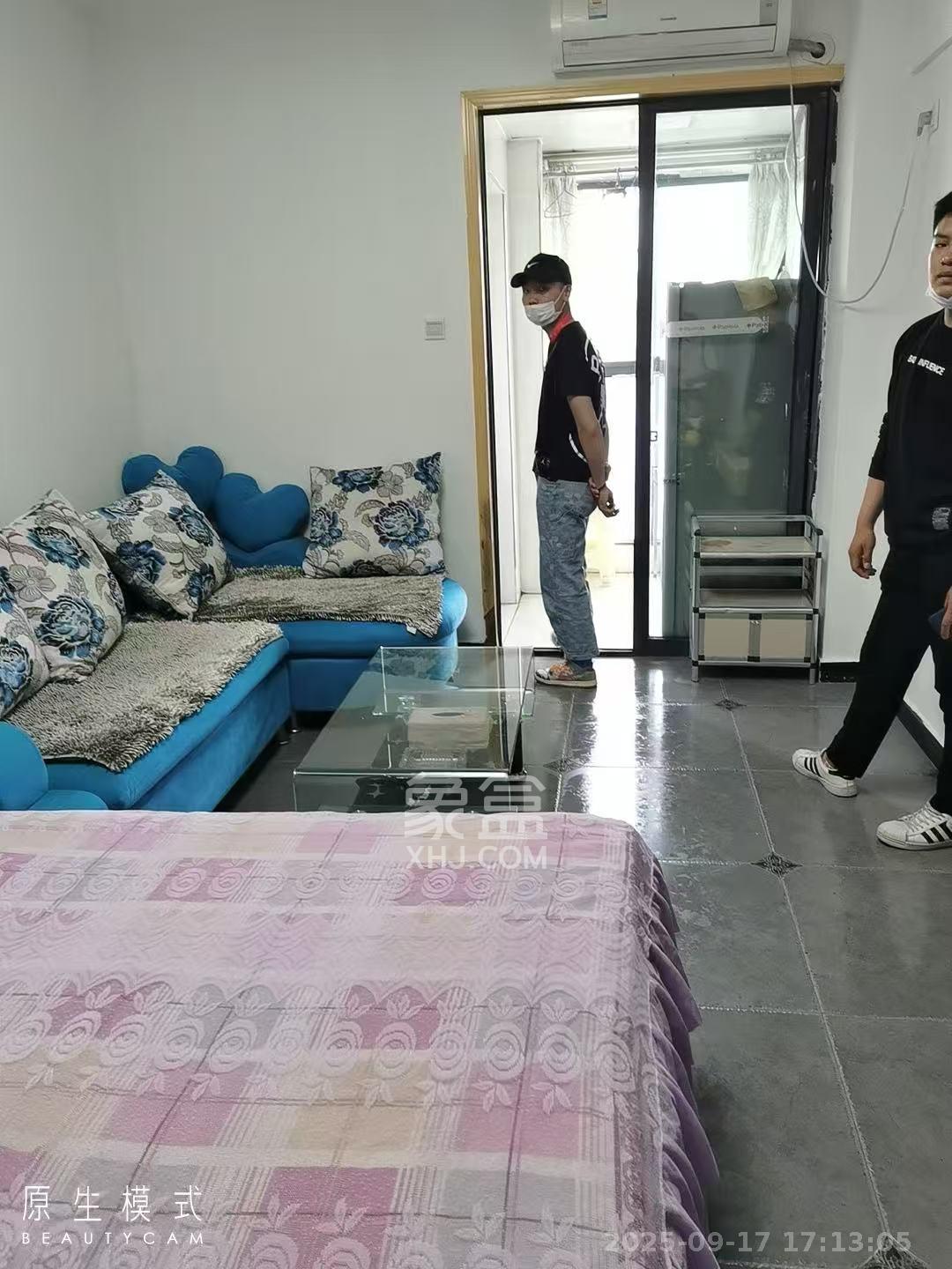 红公馆（前程丽景大厦）  1室1厅1卫   1400.00元/月