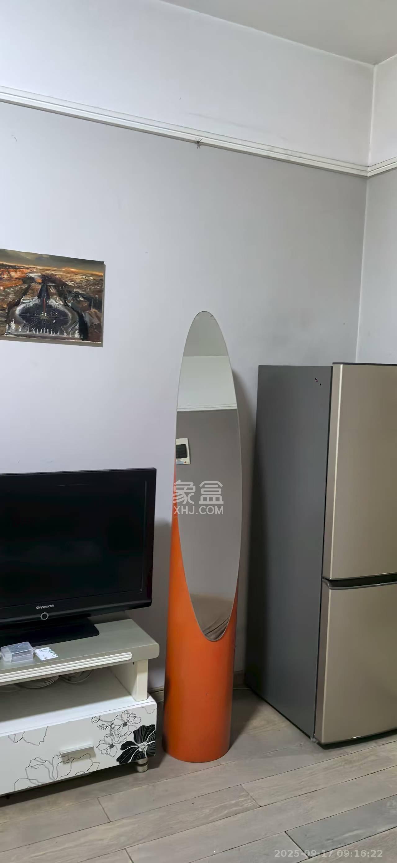 万科金色家园  1室1厅1卫    1300.0元/月室内图