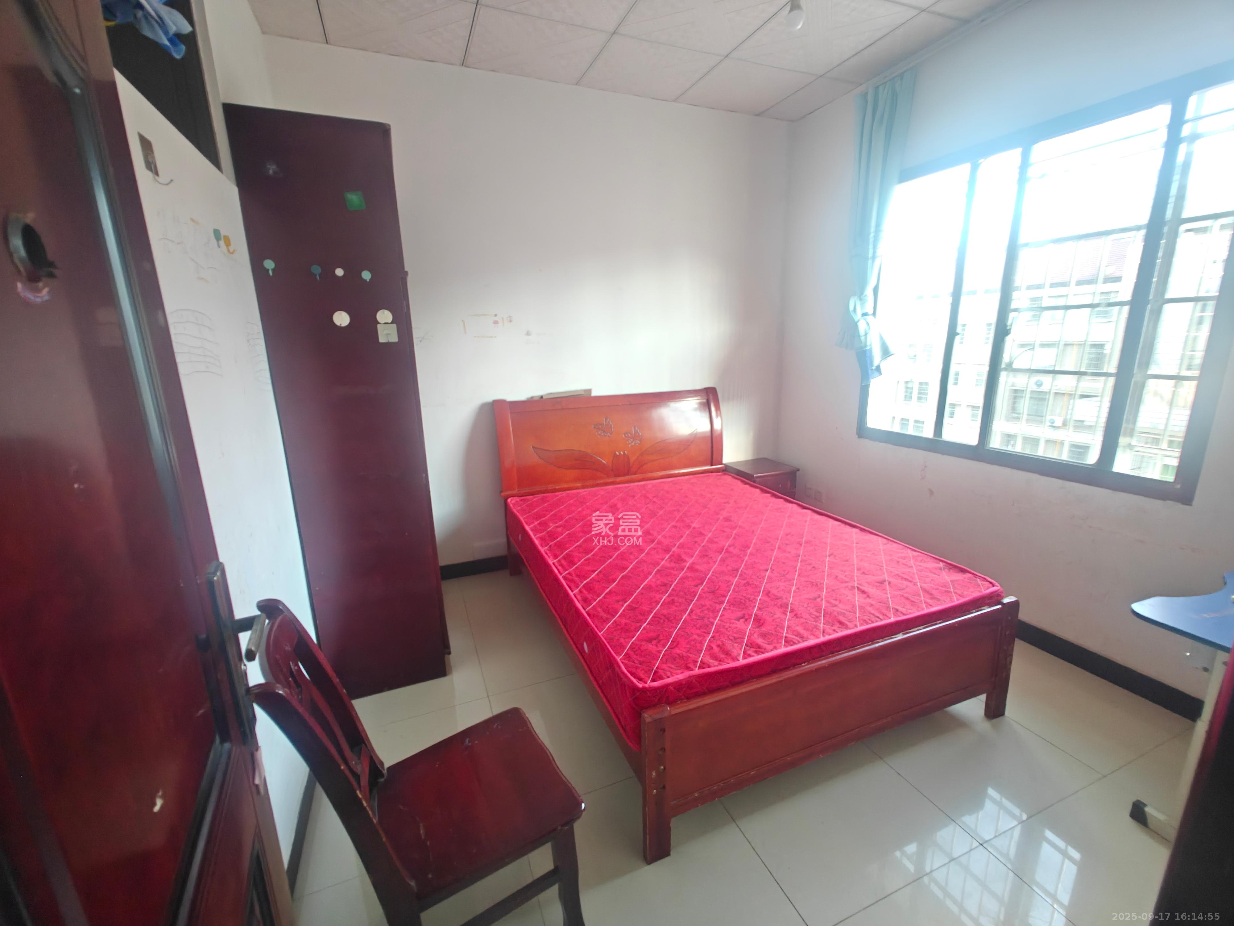 松雅安置小区  2室1厅1卫    700.0元/月室内图