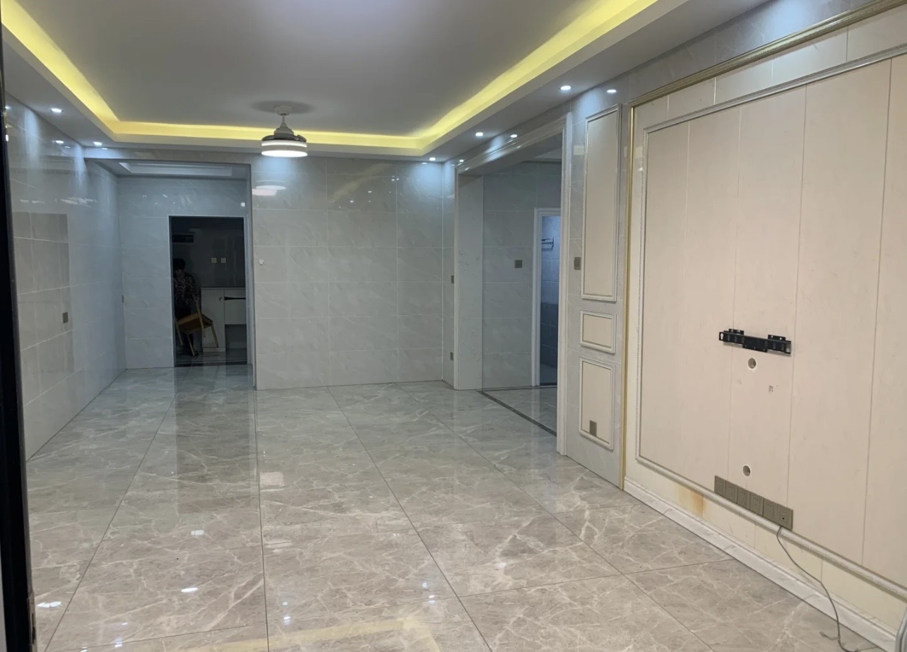 盛贤景都  3室2厅2卫    3500.0元/月 盛贤景都  3室2厅2卫    3500.0元/月室内图