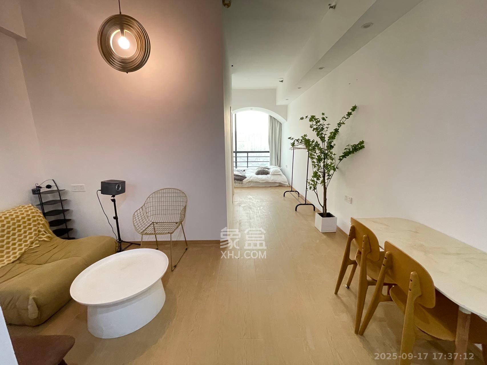 YO领域(领御大厦) 1室1厅1卫 2000.0元/月 YO领域(领御大厦) 1室1厅1卫 2000.0元/月室内图