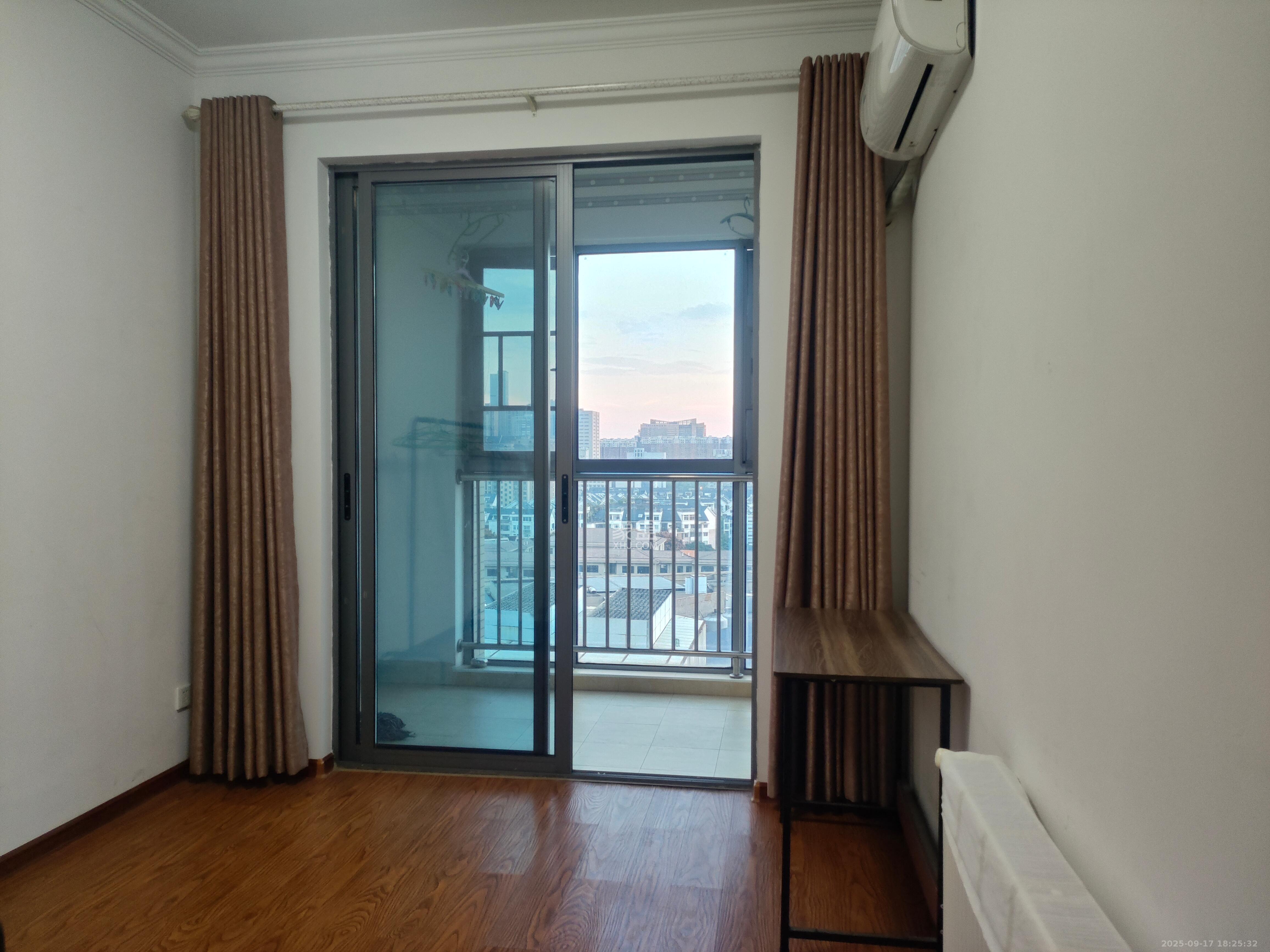 八方小区C区 3室2厅2卫 4000.0元/月 八方小区C区 3室2厅2卫 4000.0元/月室内图