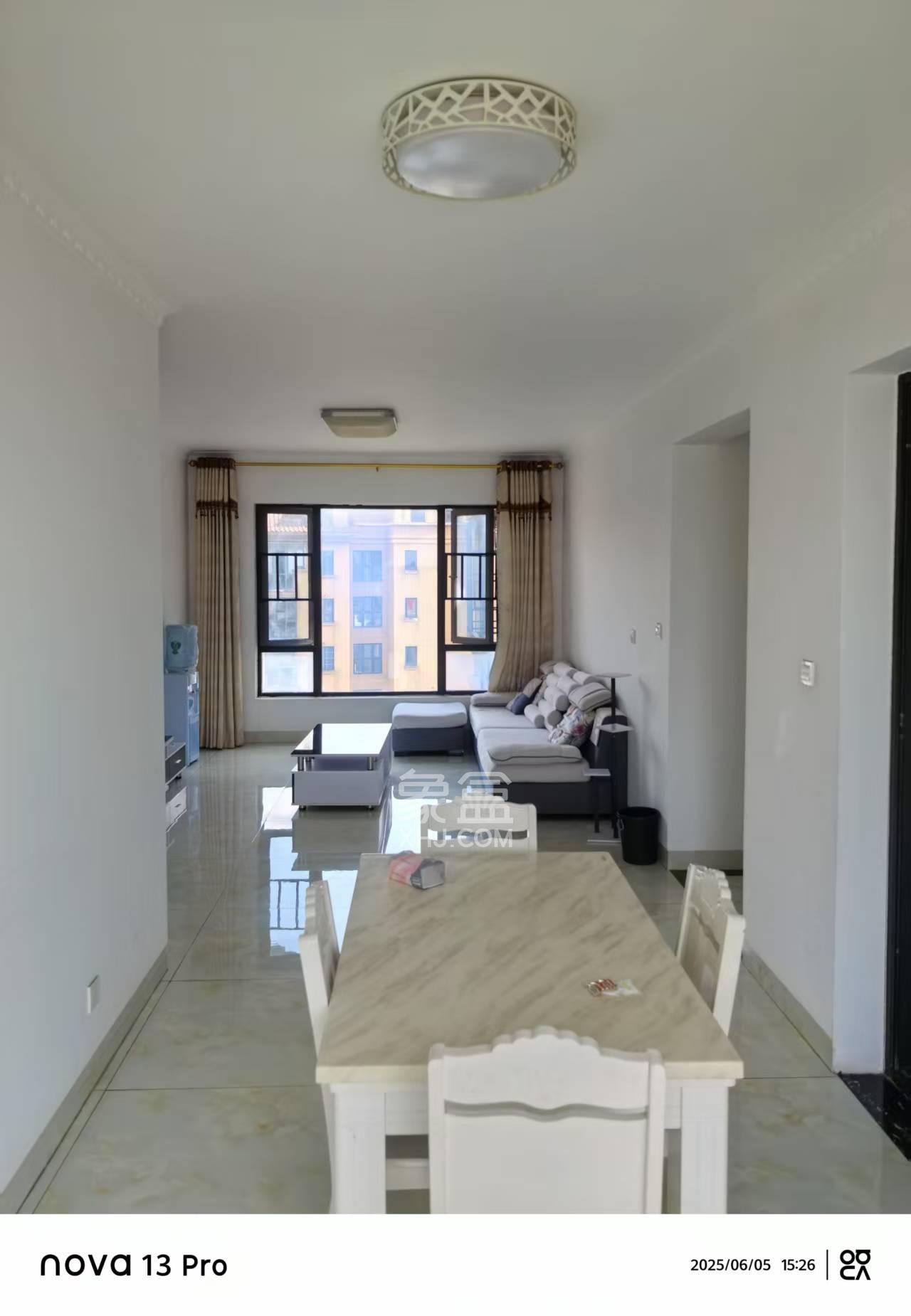 中信凯旋城(中信新城四期) 3室2厅1卫 1800.0元/月 中信凯旋城(中信新城四期) 3室2厅1卫 1800.0元/月室内图