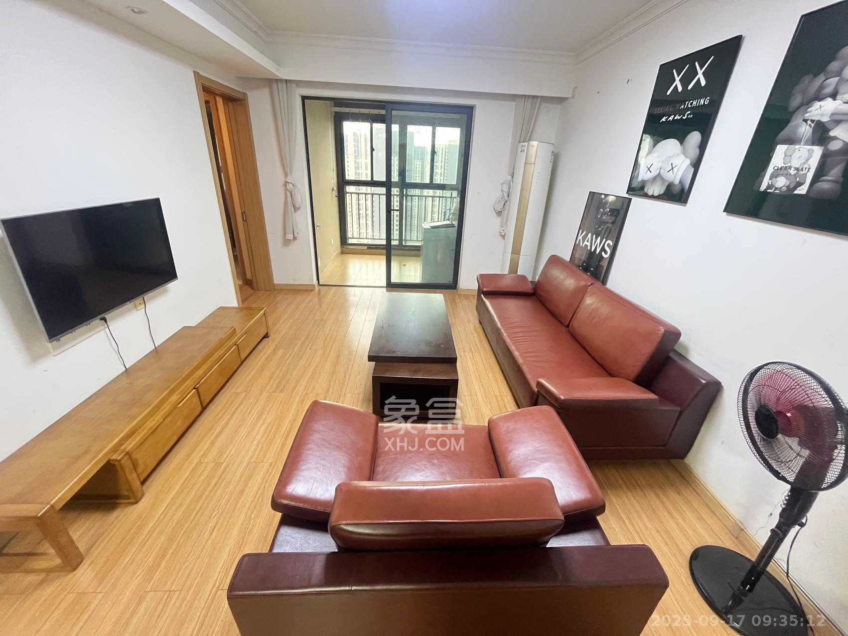 万科魅力之城 3室2厅2卫 2300.0元/月 万科魅力之城 3室2厅2卫 2300.0元/月室内图