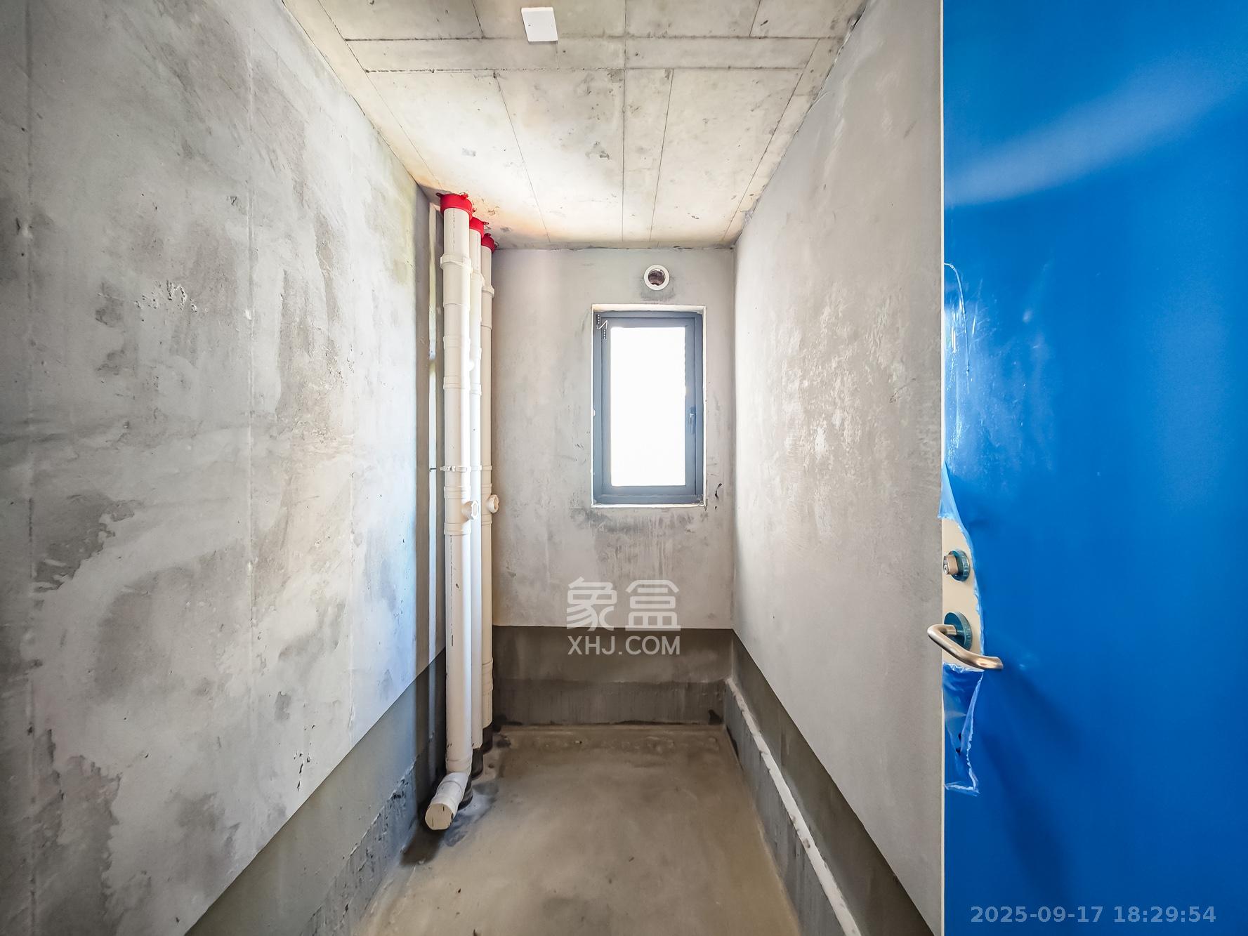 长沙北中心保利时代G区 3室2厅2卫 100.0万 长沙北中心保利时代G区 3室2厅2卫 100.0万卫生间