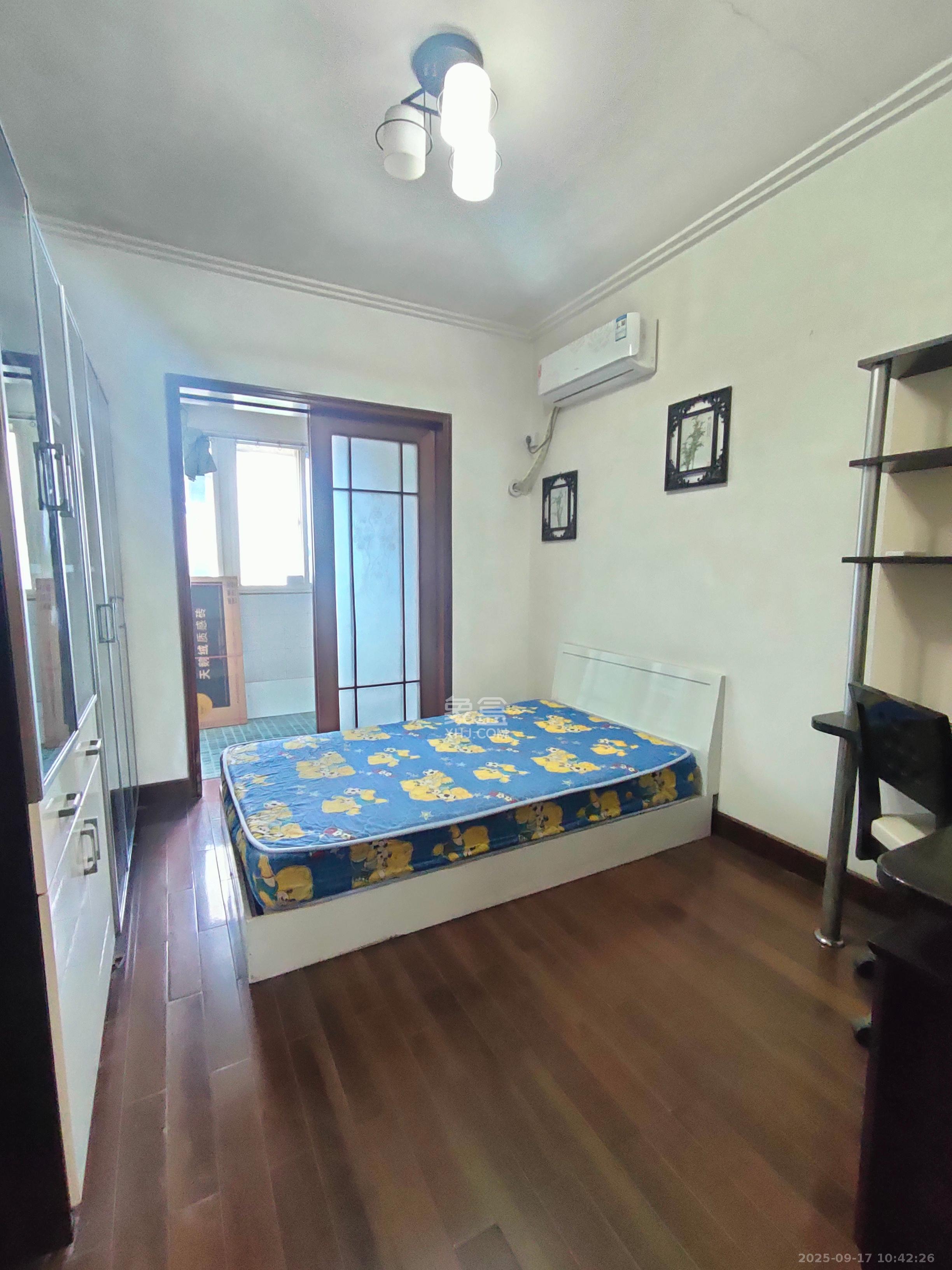 湘仪家园  3室2厅1卫    1900.0元/月室内图